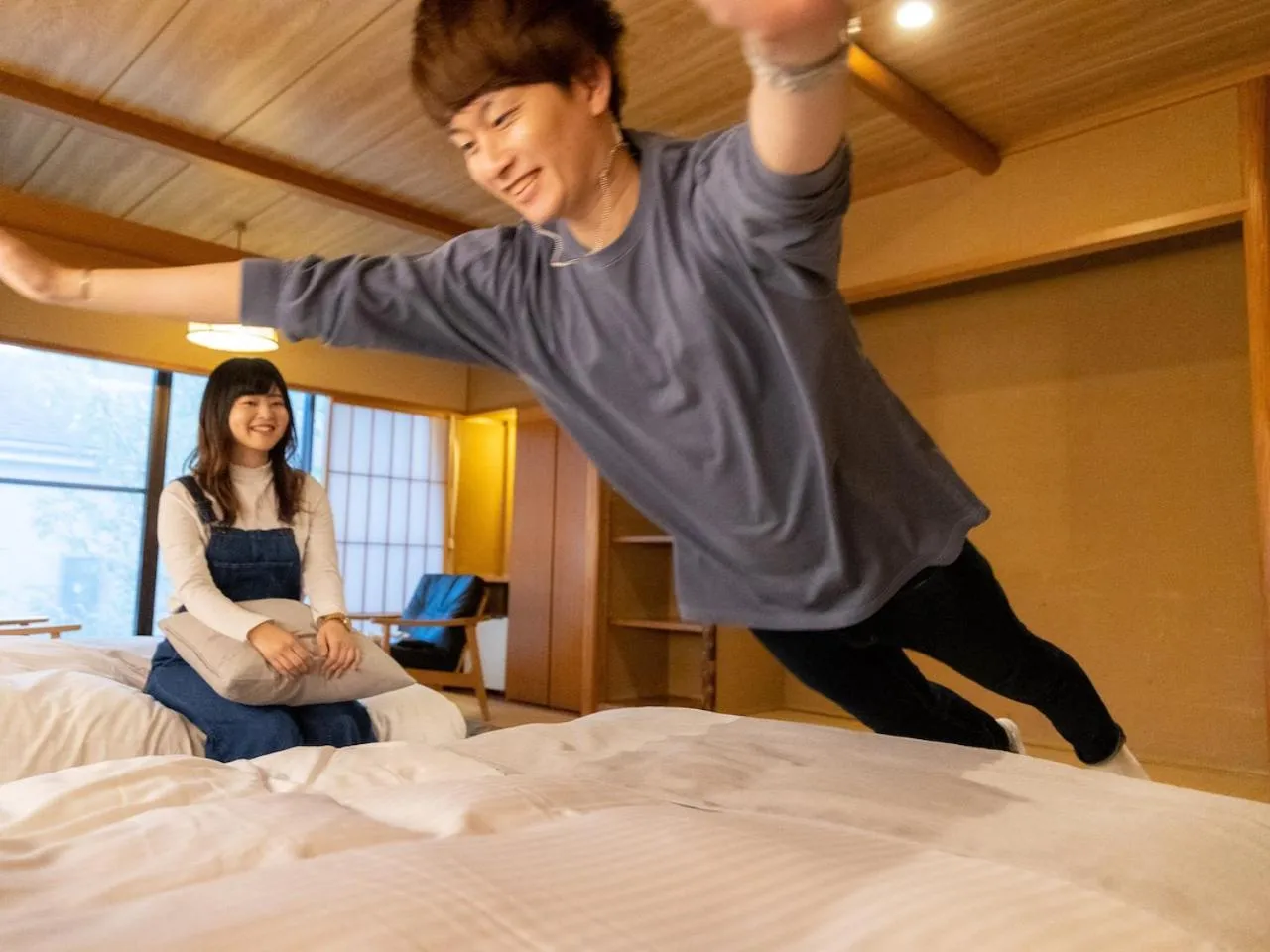 People, Bed in Kona Stay Bicycle Resort