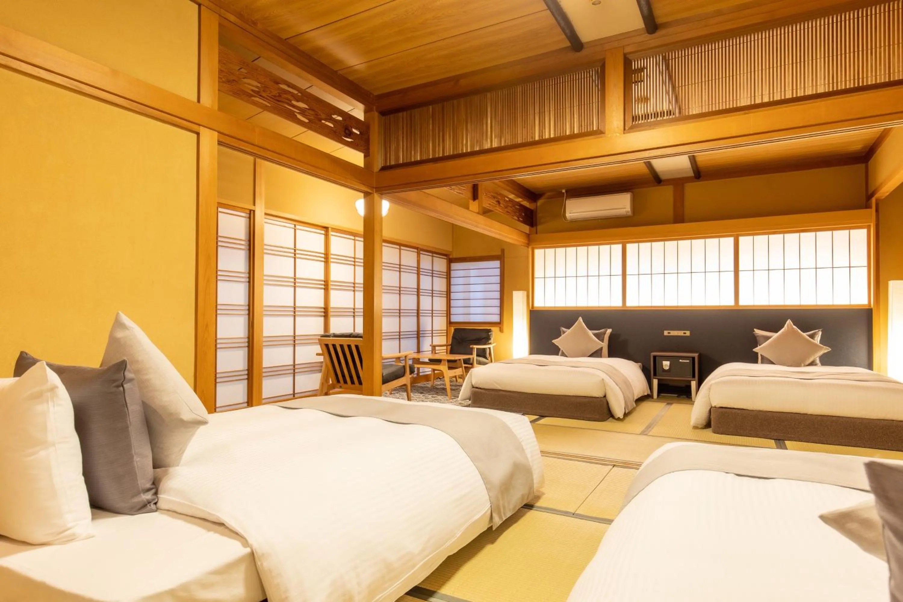 Photo of the whole room, Bed in Kona Stay Bicycle Resort