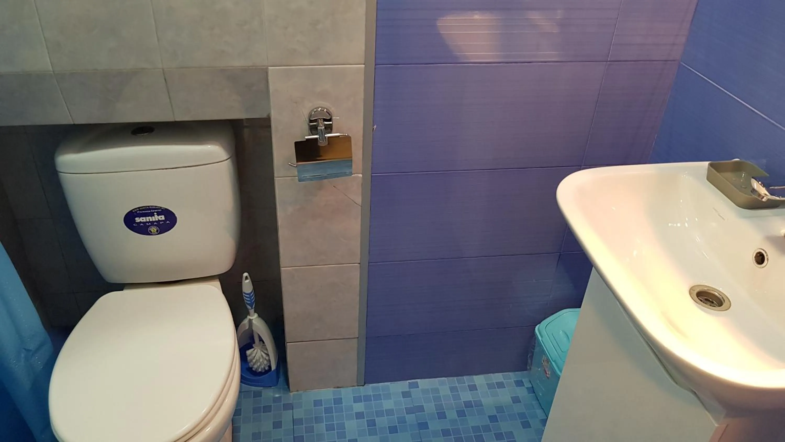 Toilet in Cozy Apartment in Old Tbilisi