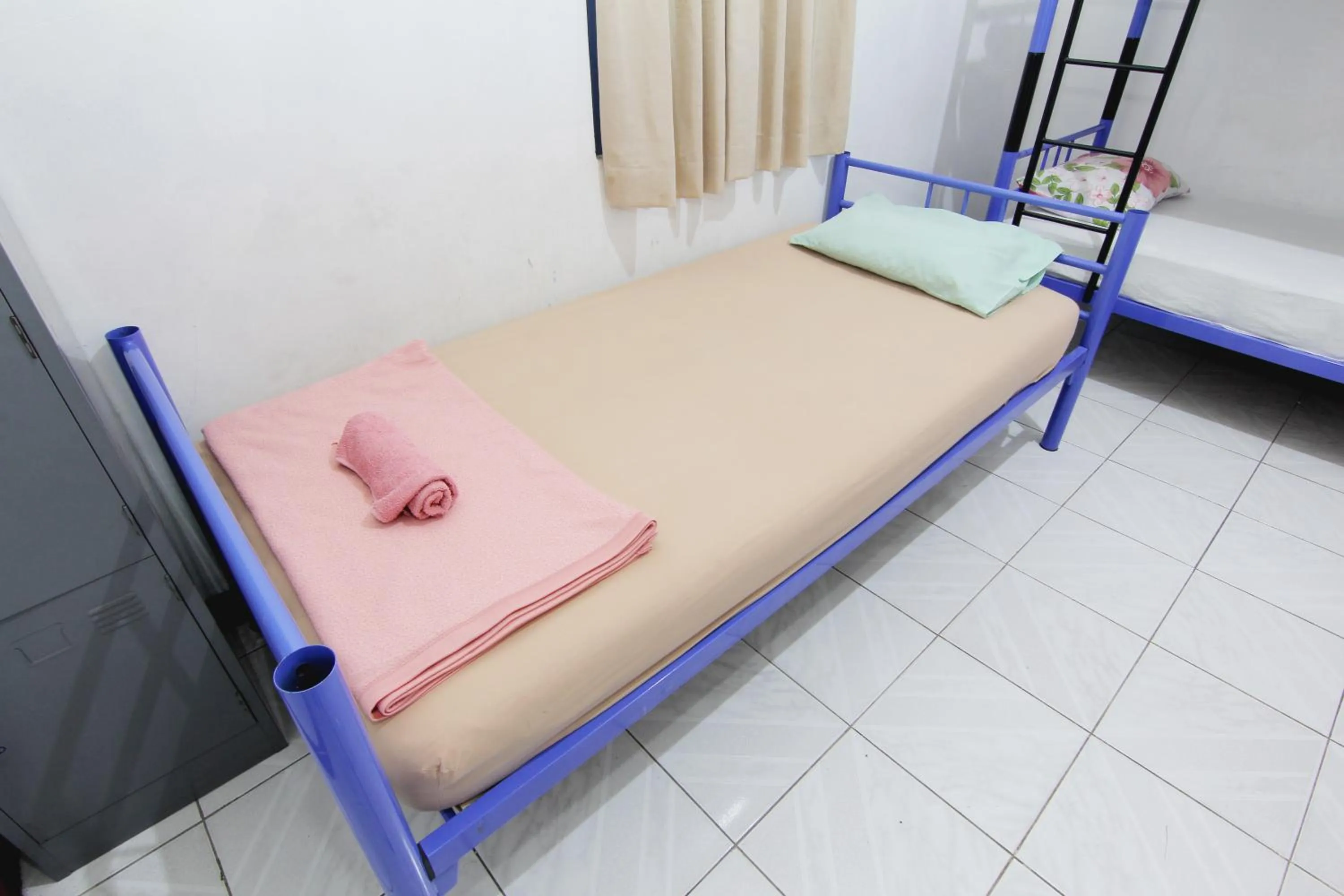 Bedroom, Bed in Arjuna Hostel