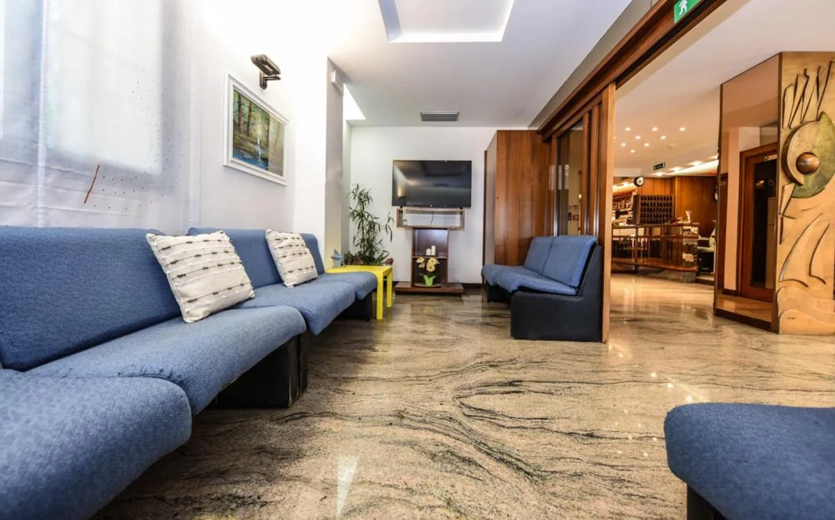 Hotel Caesar