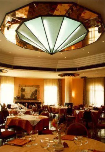 Restaurant/places to eat in Hotel Ambasciatori