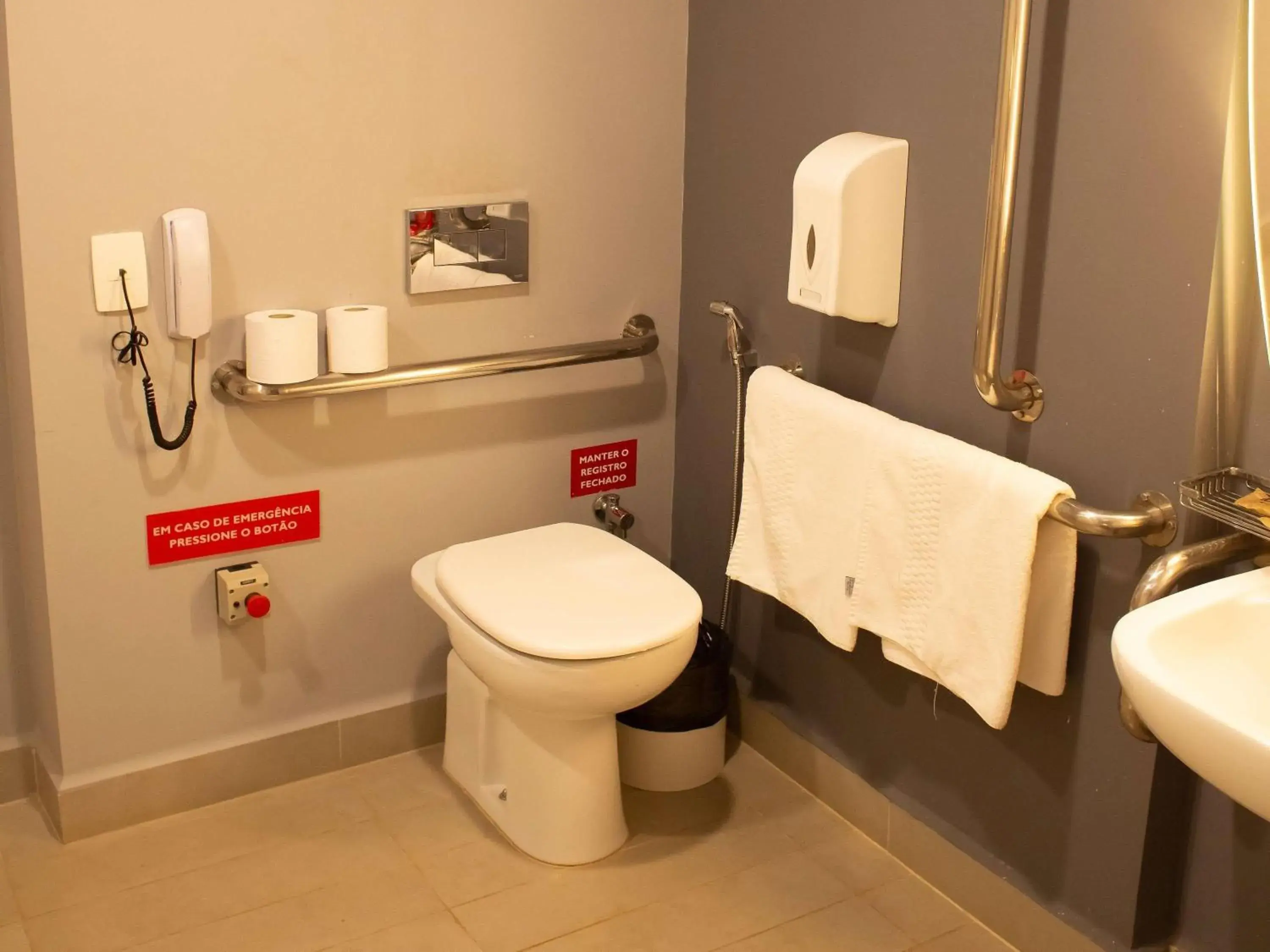 Property building in ibis Parauapebas Property building in ibis Parauapebas