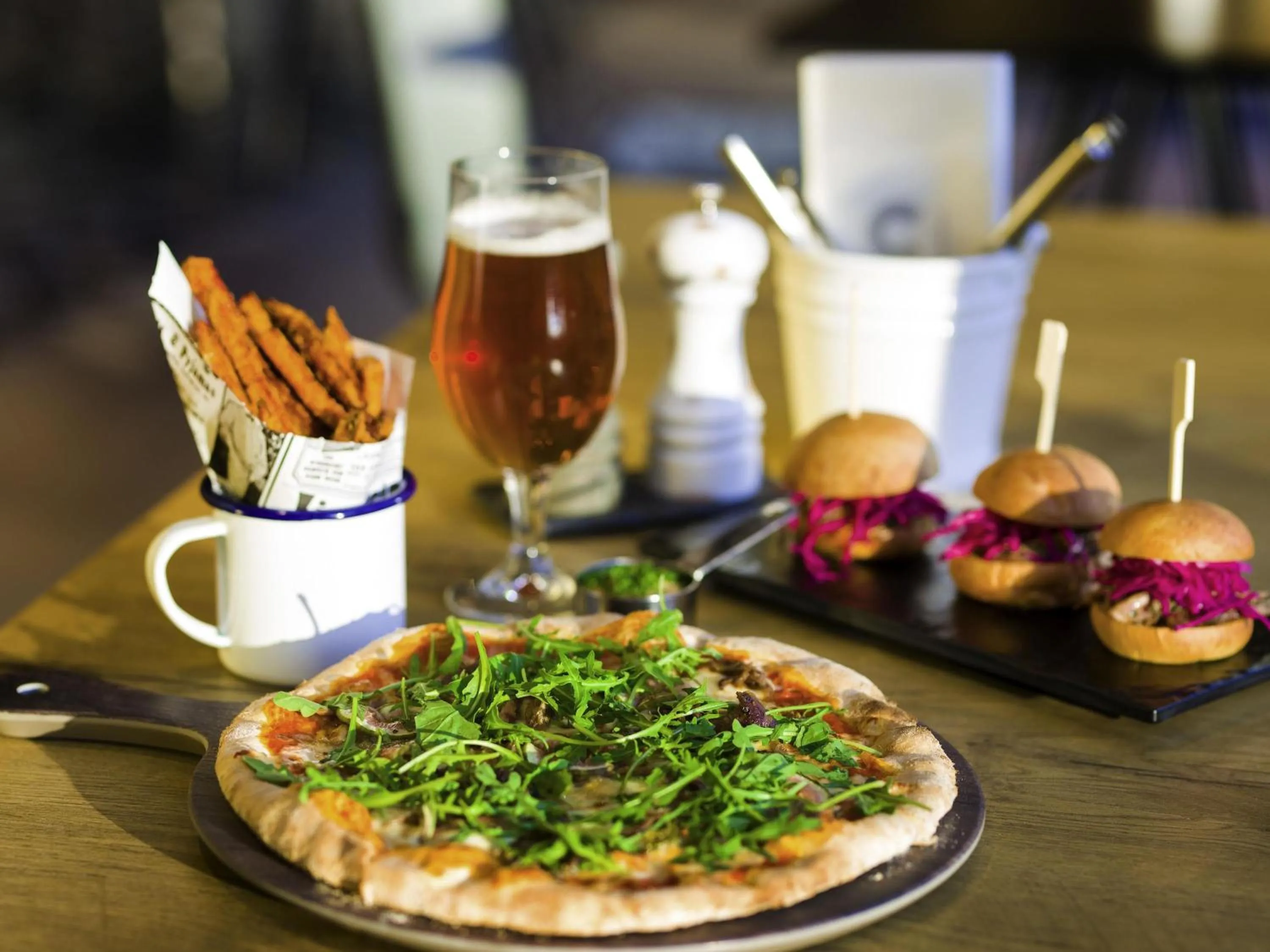 Restaurant/places to eat in ibis Tallinn Center