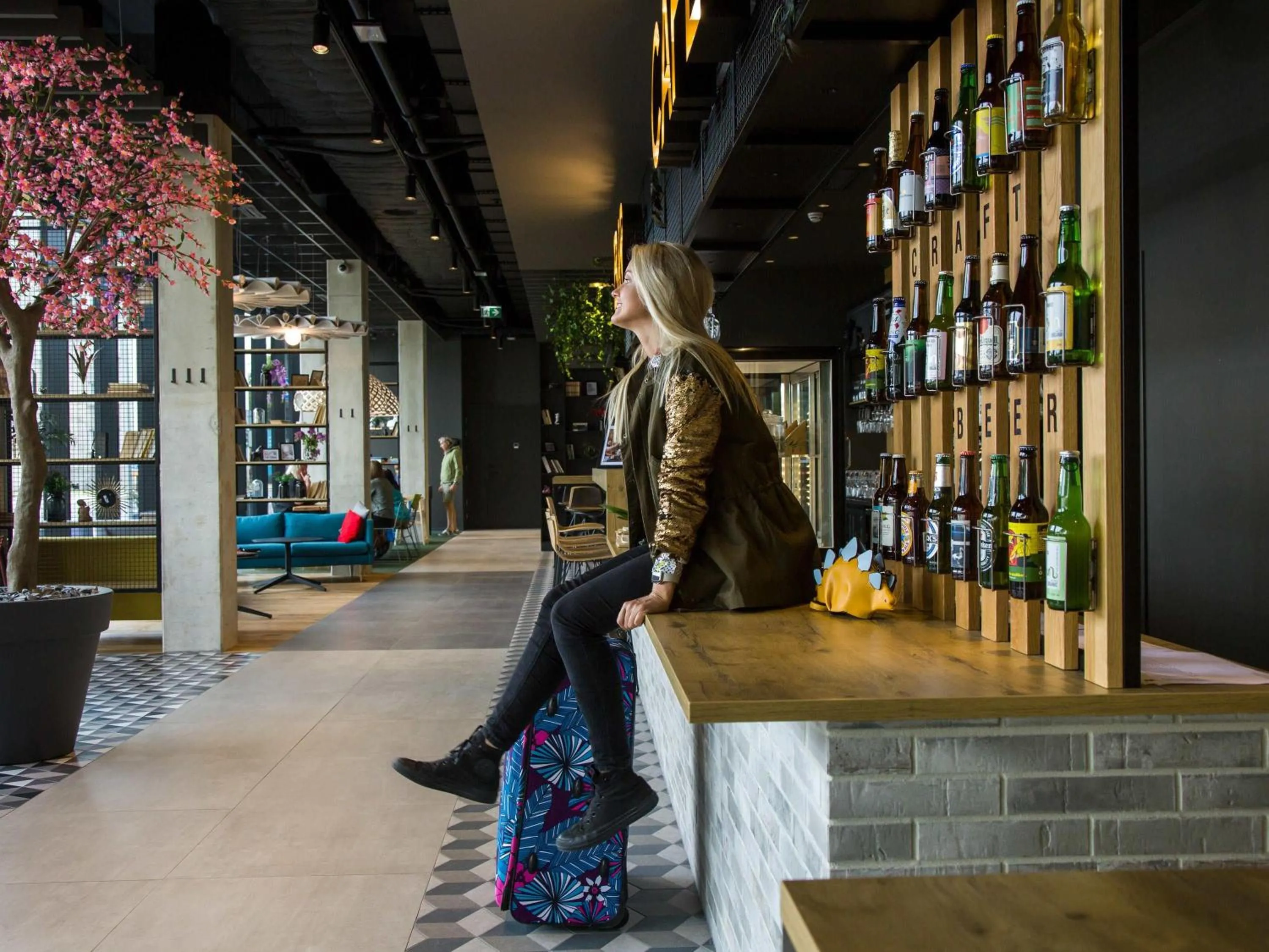 Lounge or bar in ibis Tallinn Center