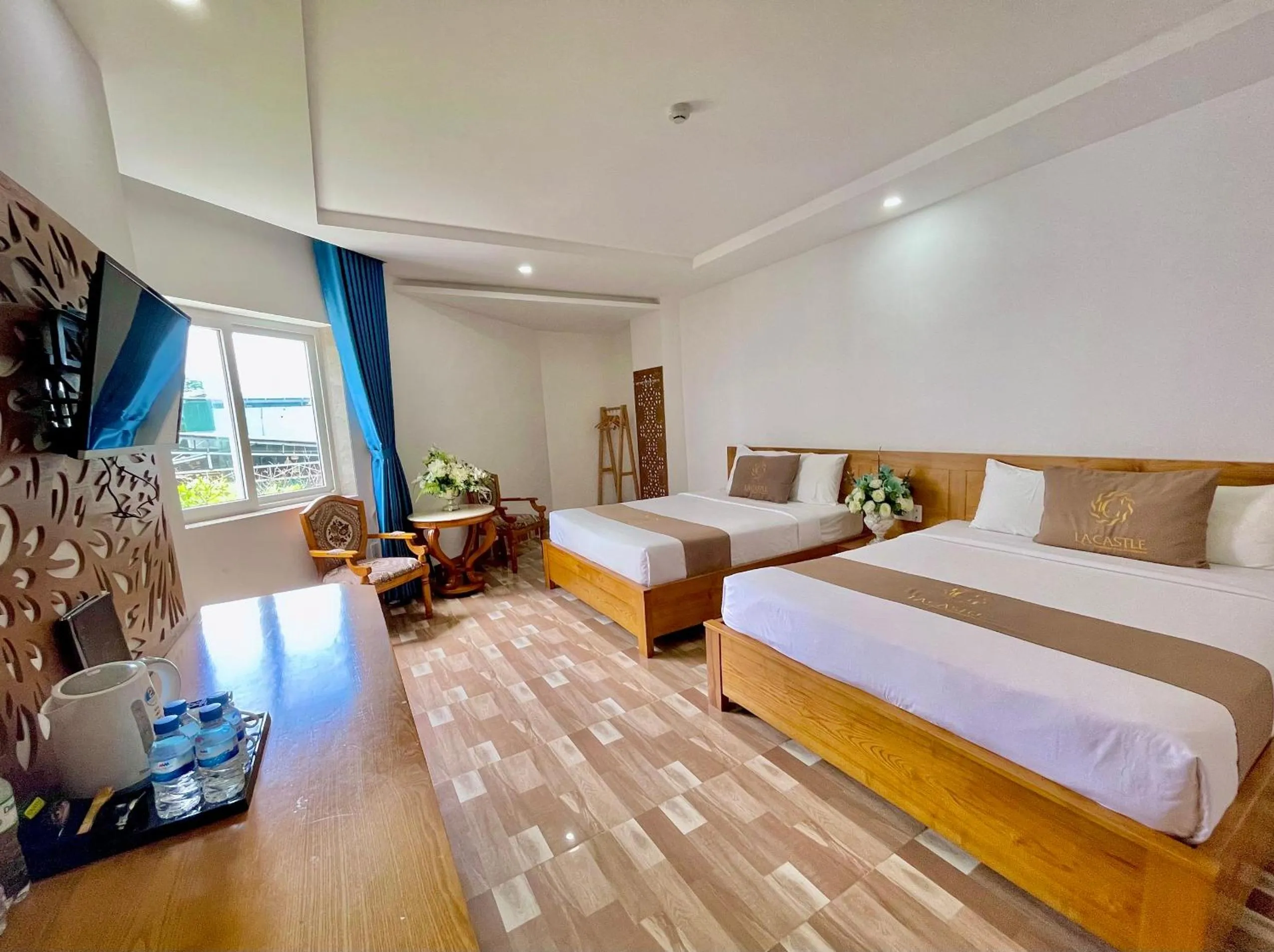 Bedroom, Bed in La Castle