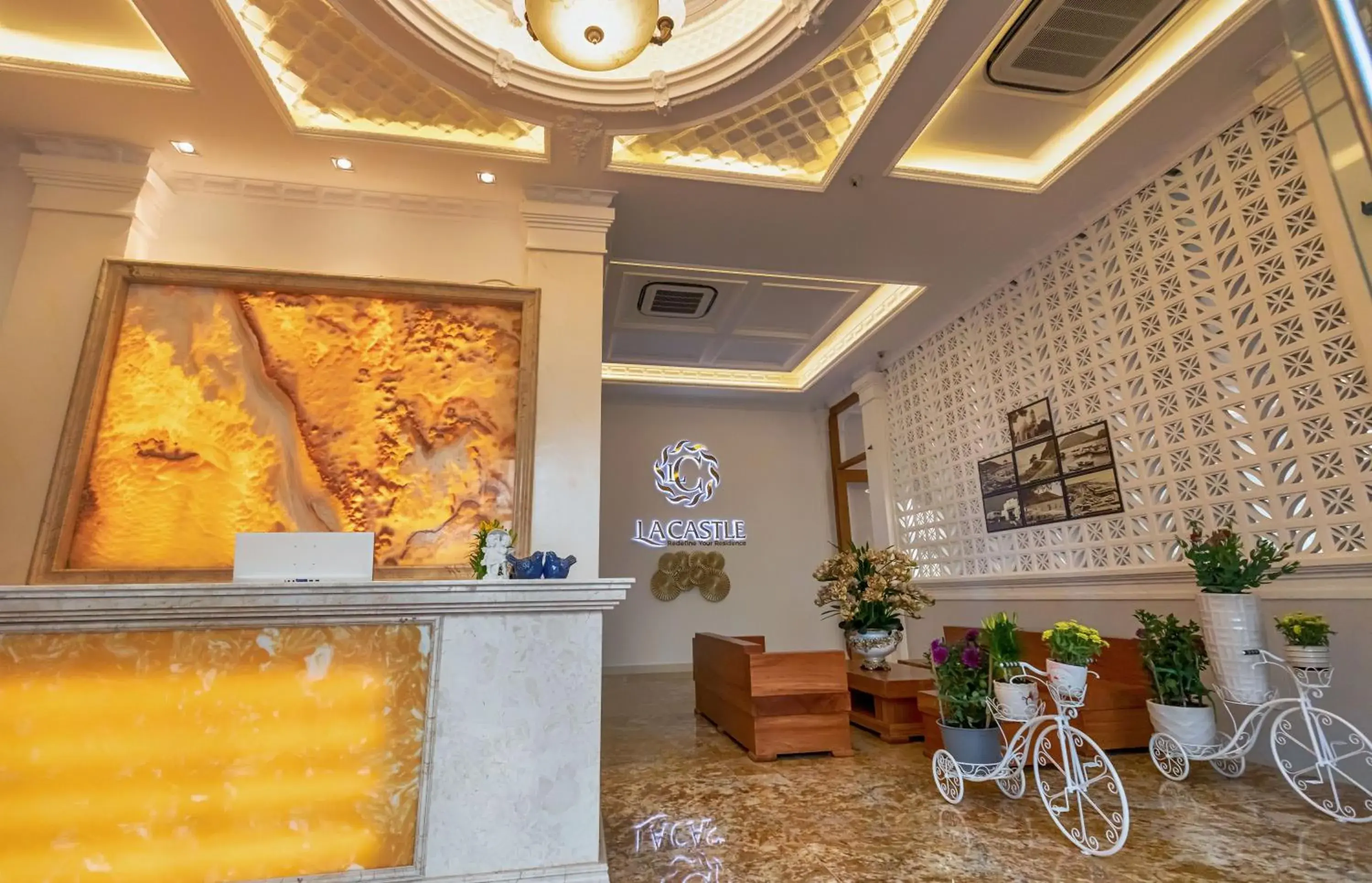 Lobby or reception in La Castle Lobby or reception in La Castle