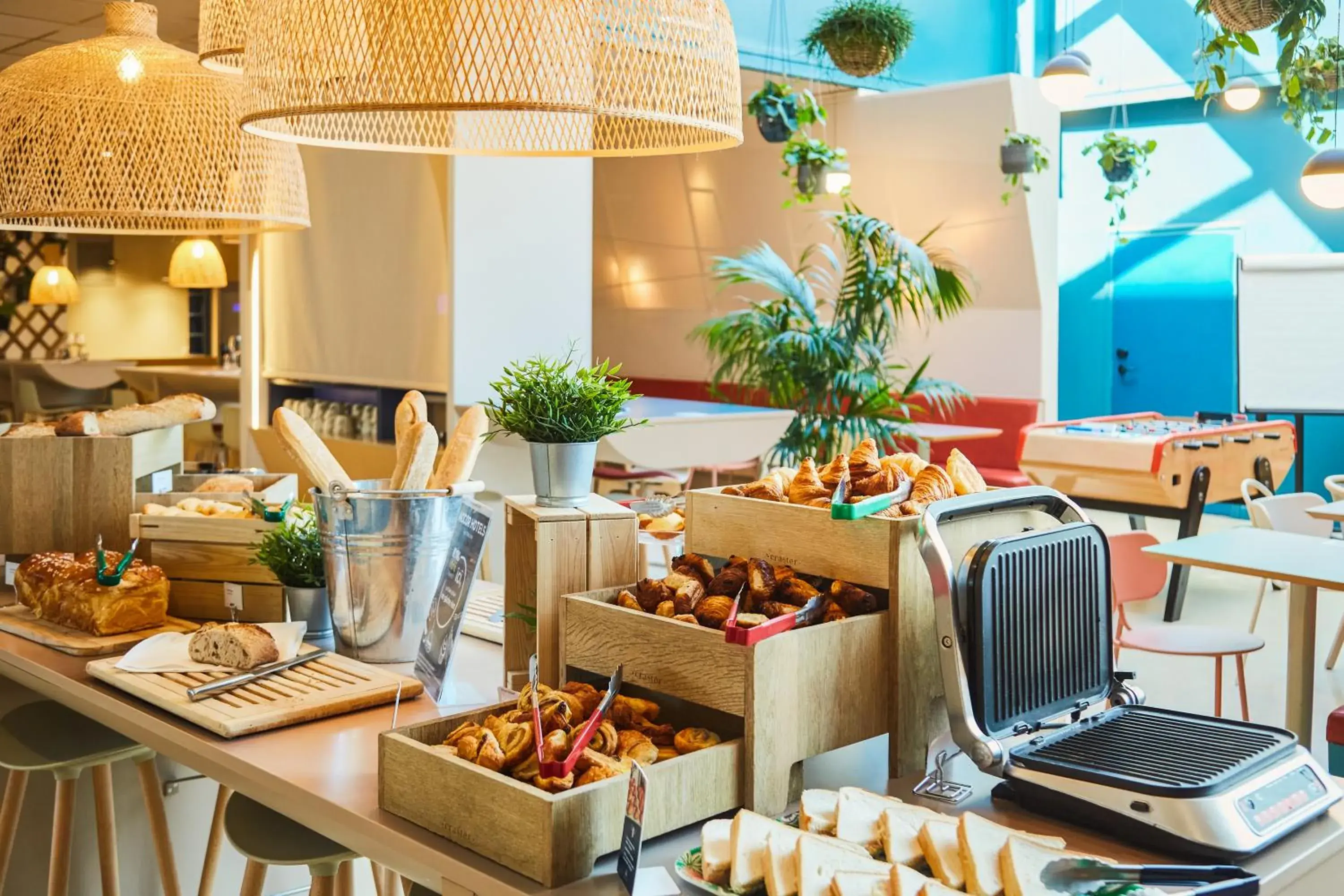 Breakfast in ibis Styles Toulon Centre Port Breakfast in ibis Styles Toulon Centre Port