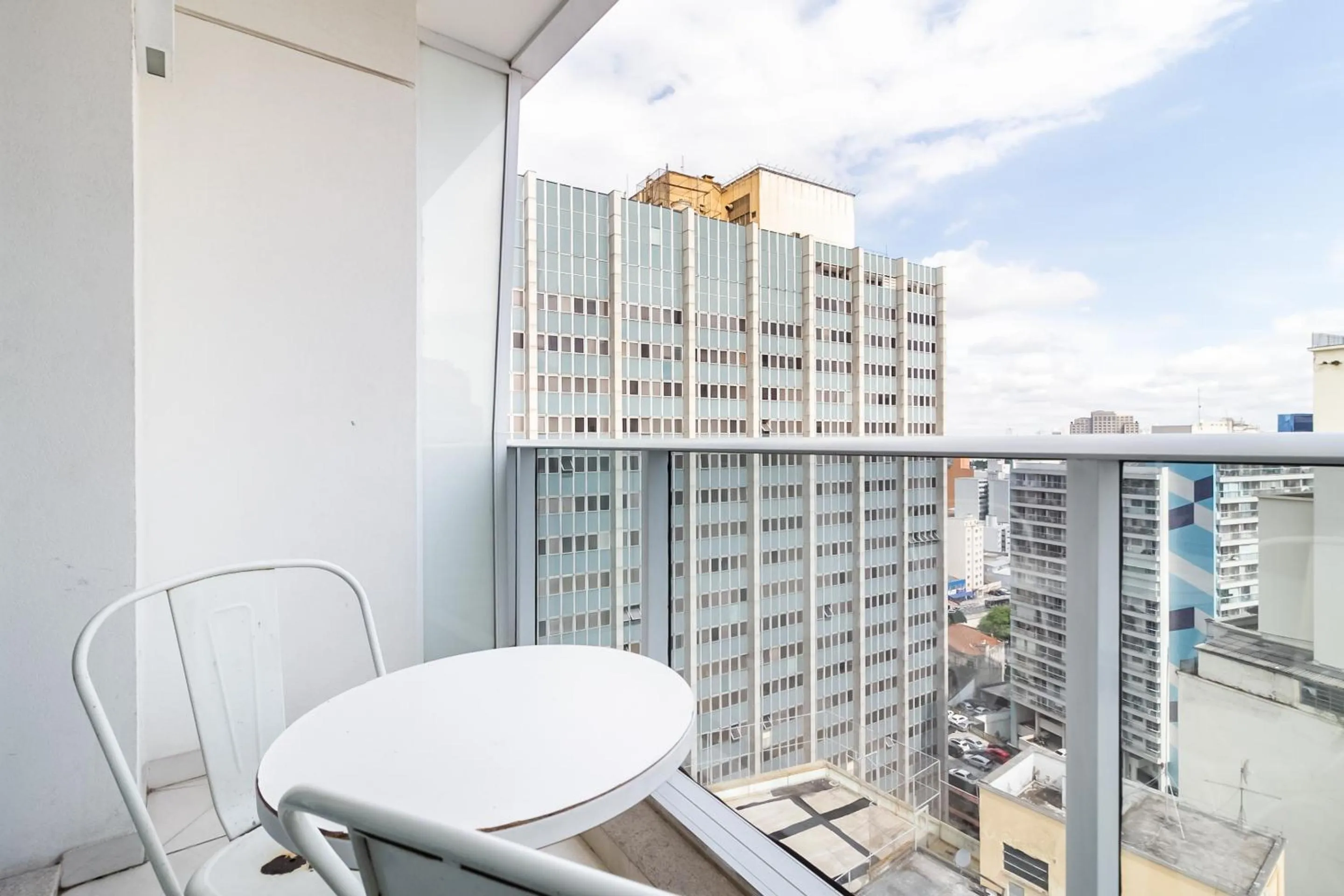 Balcony/Terrace in 360 Luz
