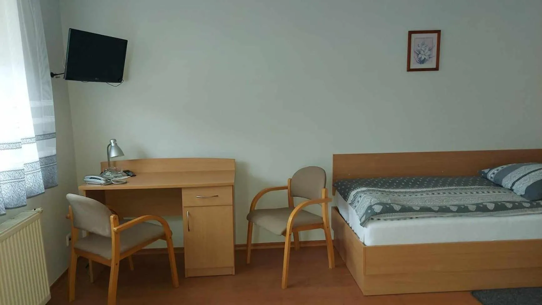 Bed in Inter-Bar-Motel