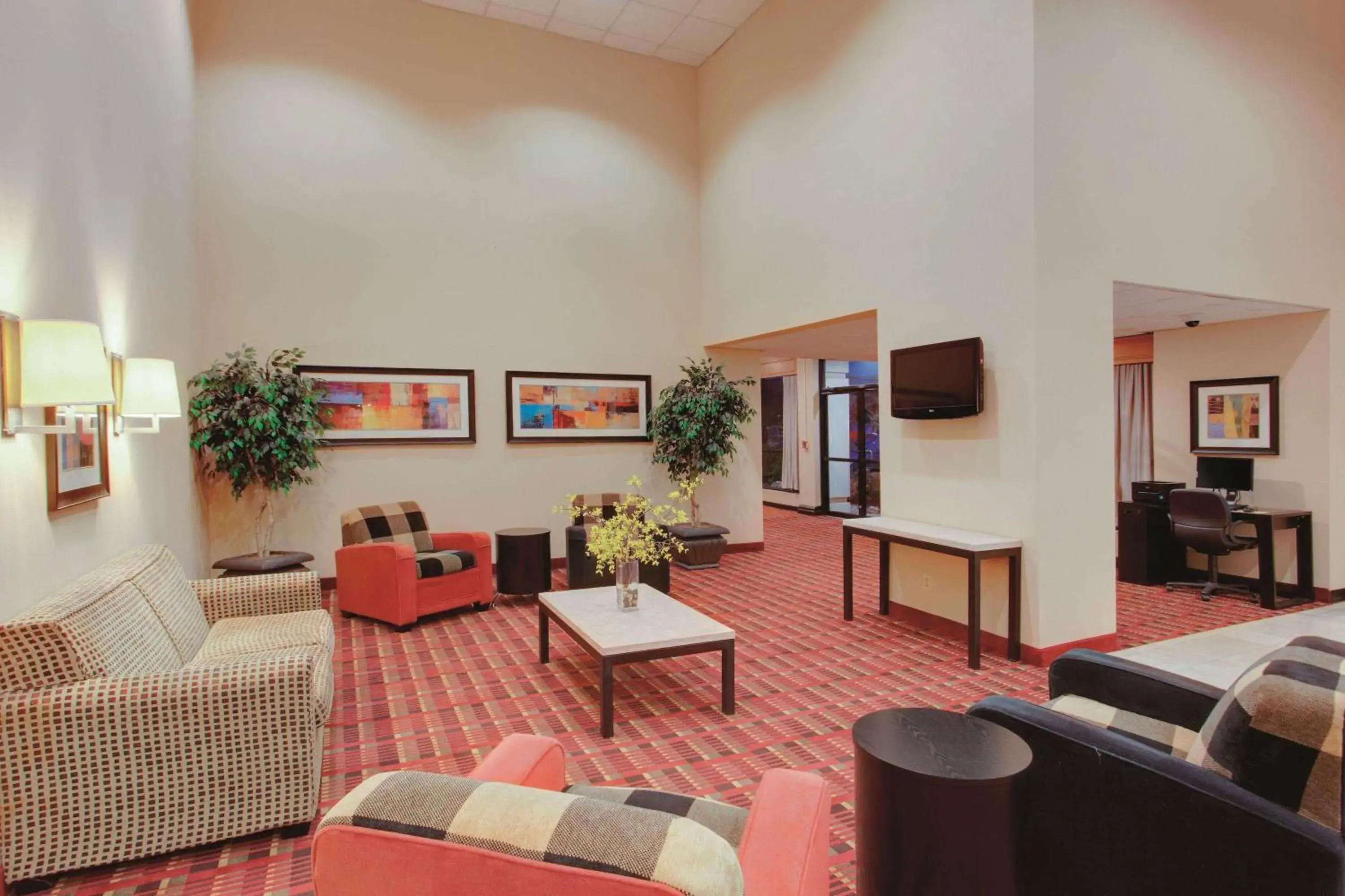 Lobby or reception in Ramada Inn by Wyndham Fairfield NJ Lobby or reception in Ramada Inn by Wyndham Fairfield NJ