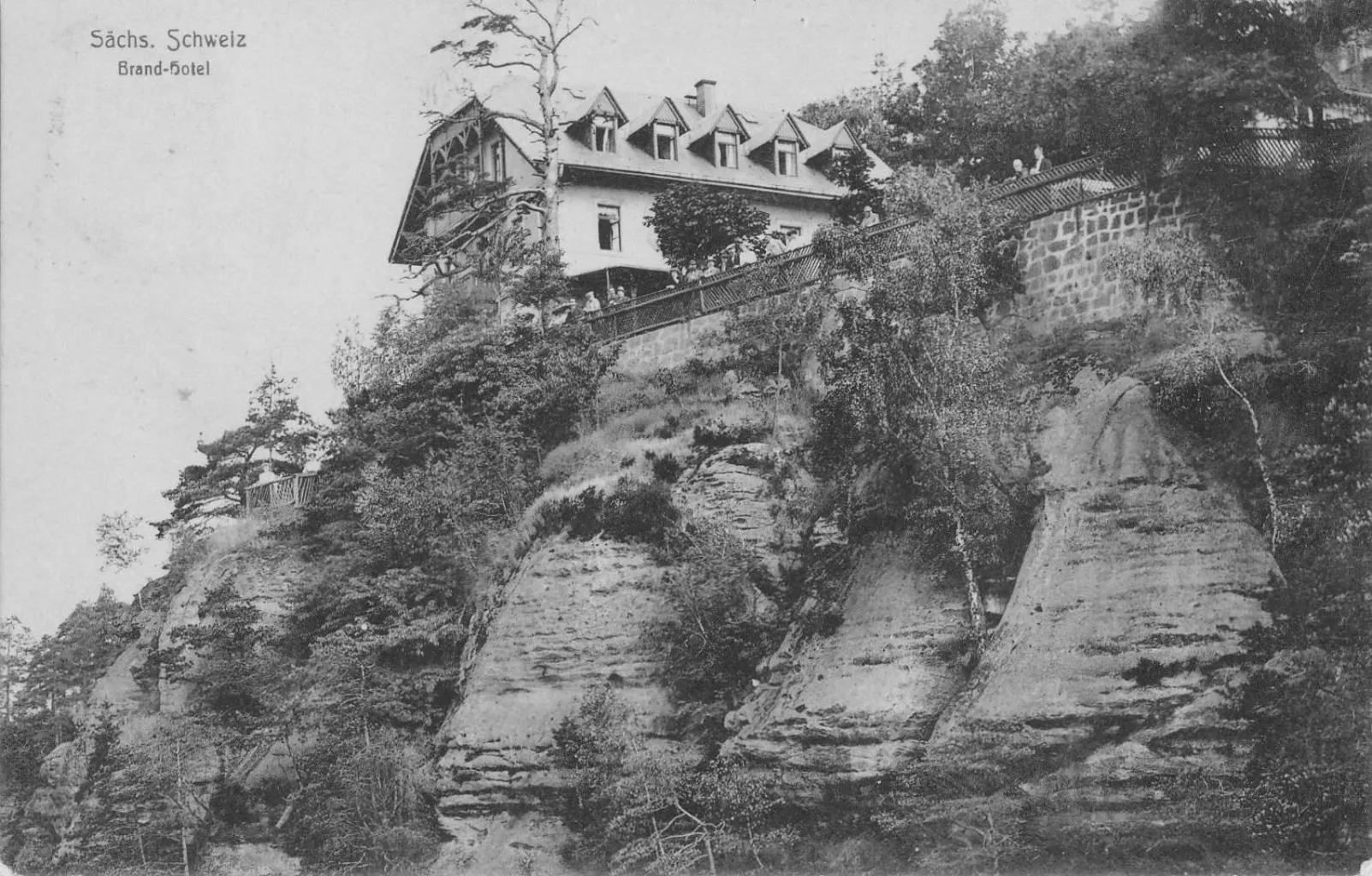 Property building in Brand-Baude