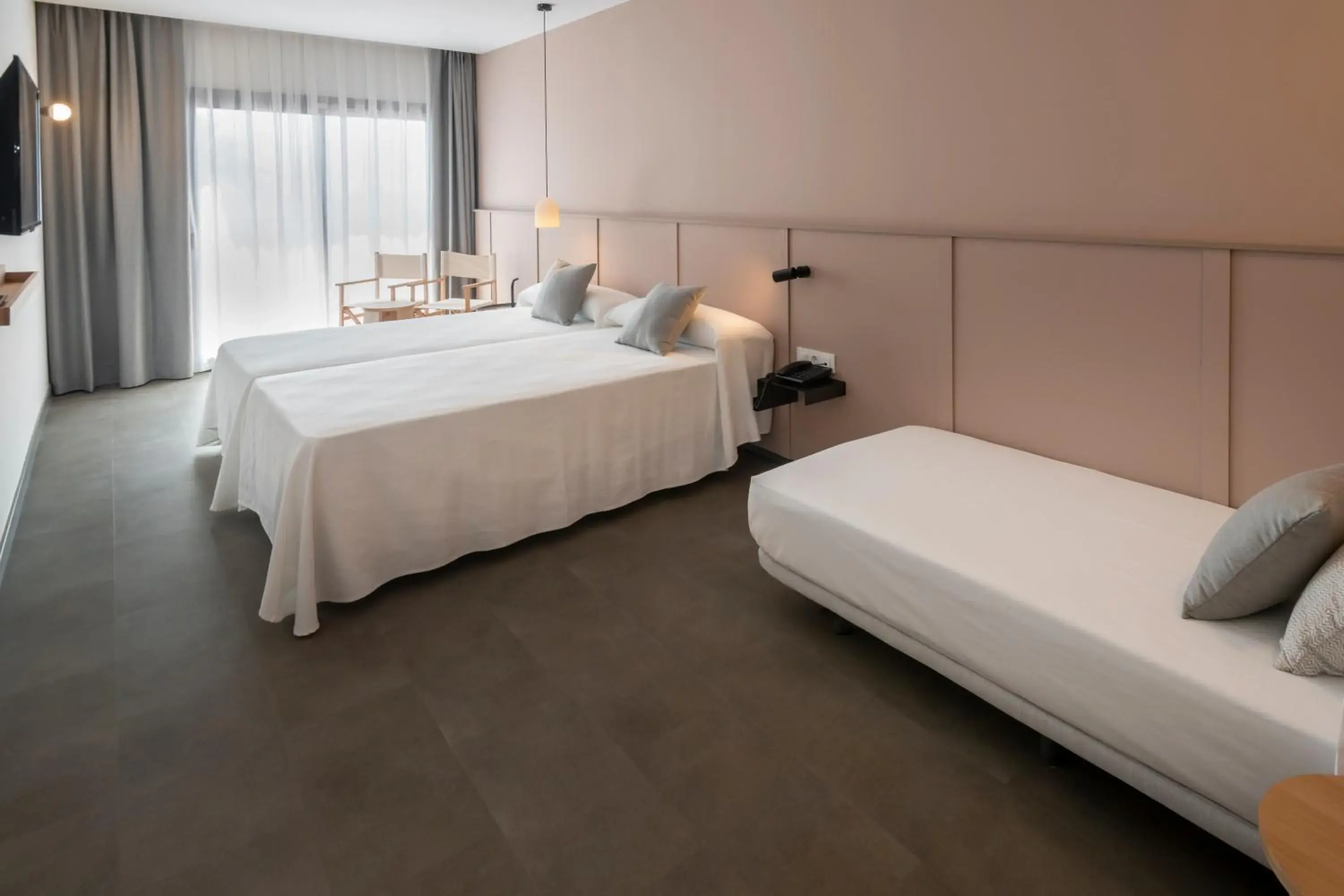 Photo of the whole room, Bed in GHT Miratge - Only Adults 18 and up Photo of the whole room, Bed in GHT Miratge - Only Adults 18 and up