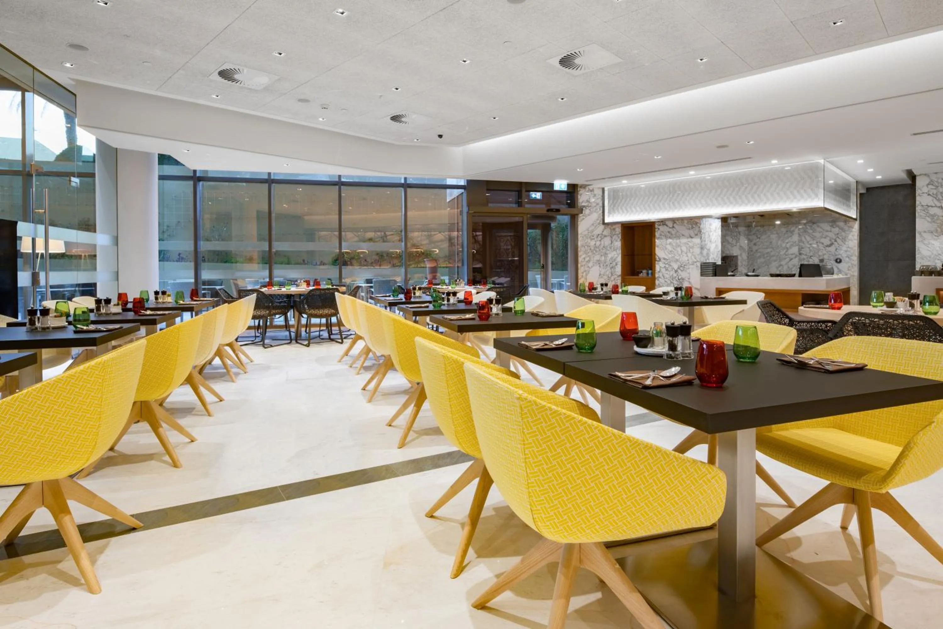 Restaurant/places to eat in Radisson Blu Hotel & Residence, Riyadh Diplomatic Quarter