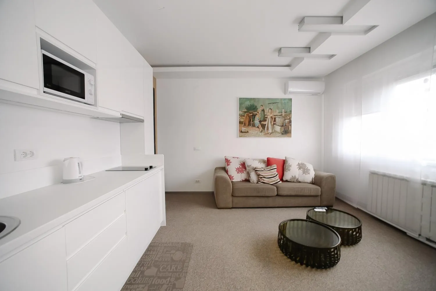 STATUS Superior Apartments