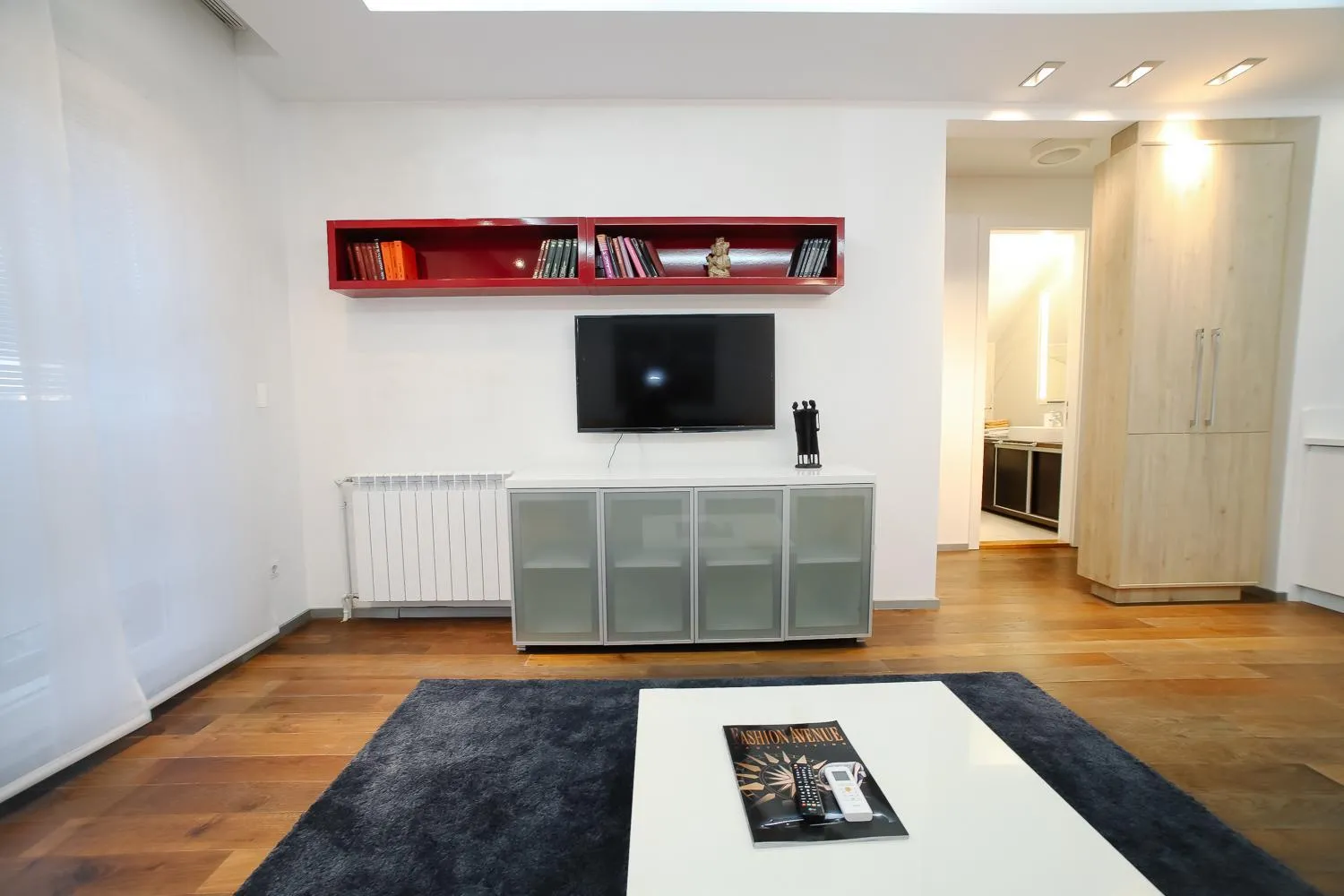 STATUS Superior Apartments