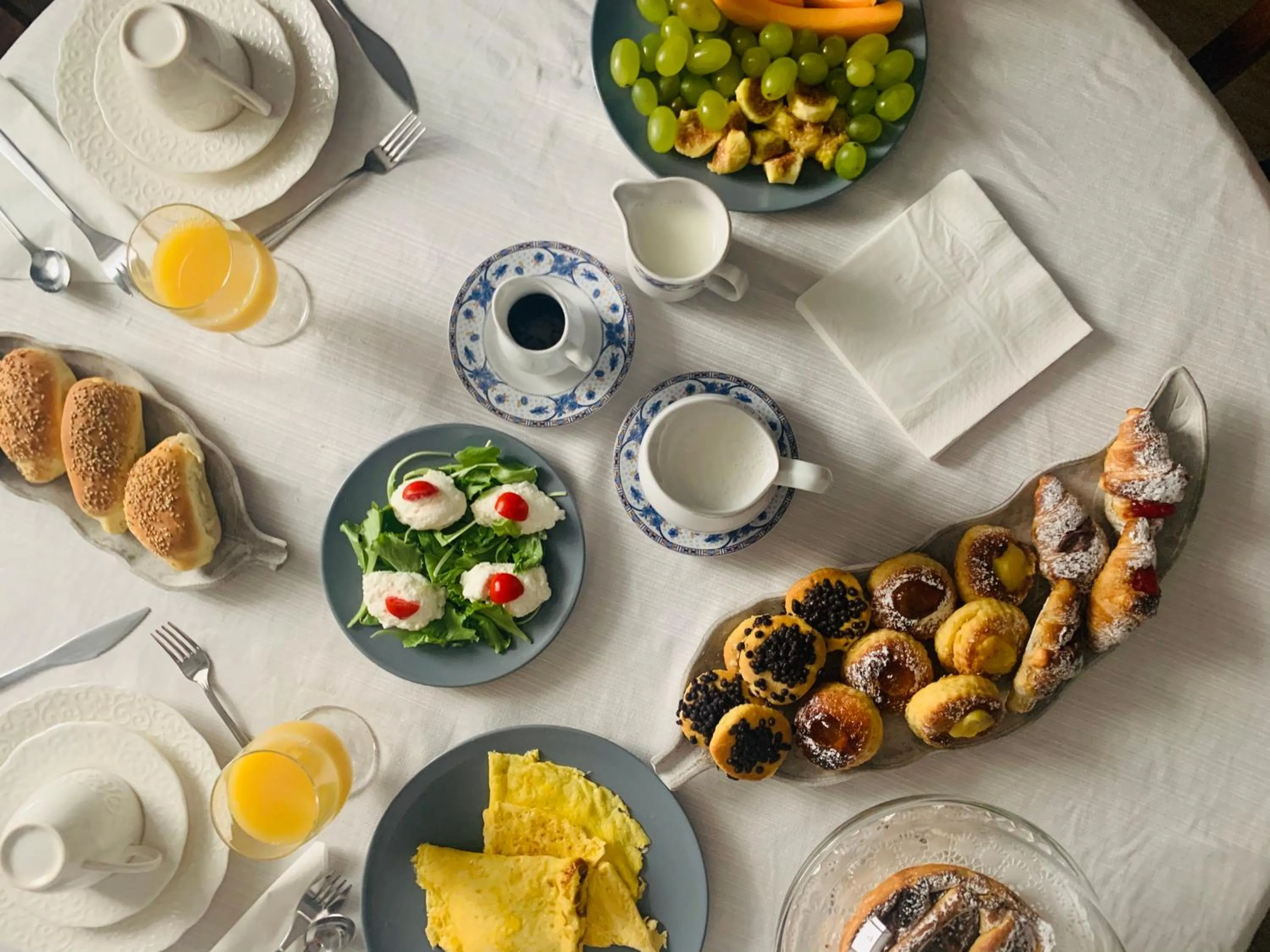 Continental breakfast in Palazzo del Poeta - Dimora Contemporanea