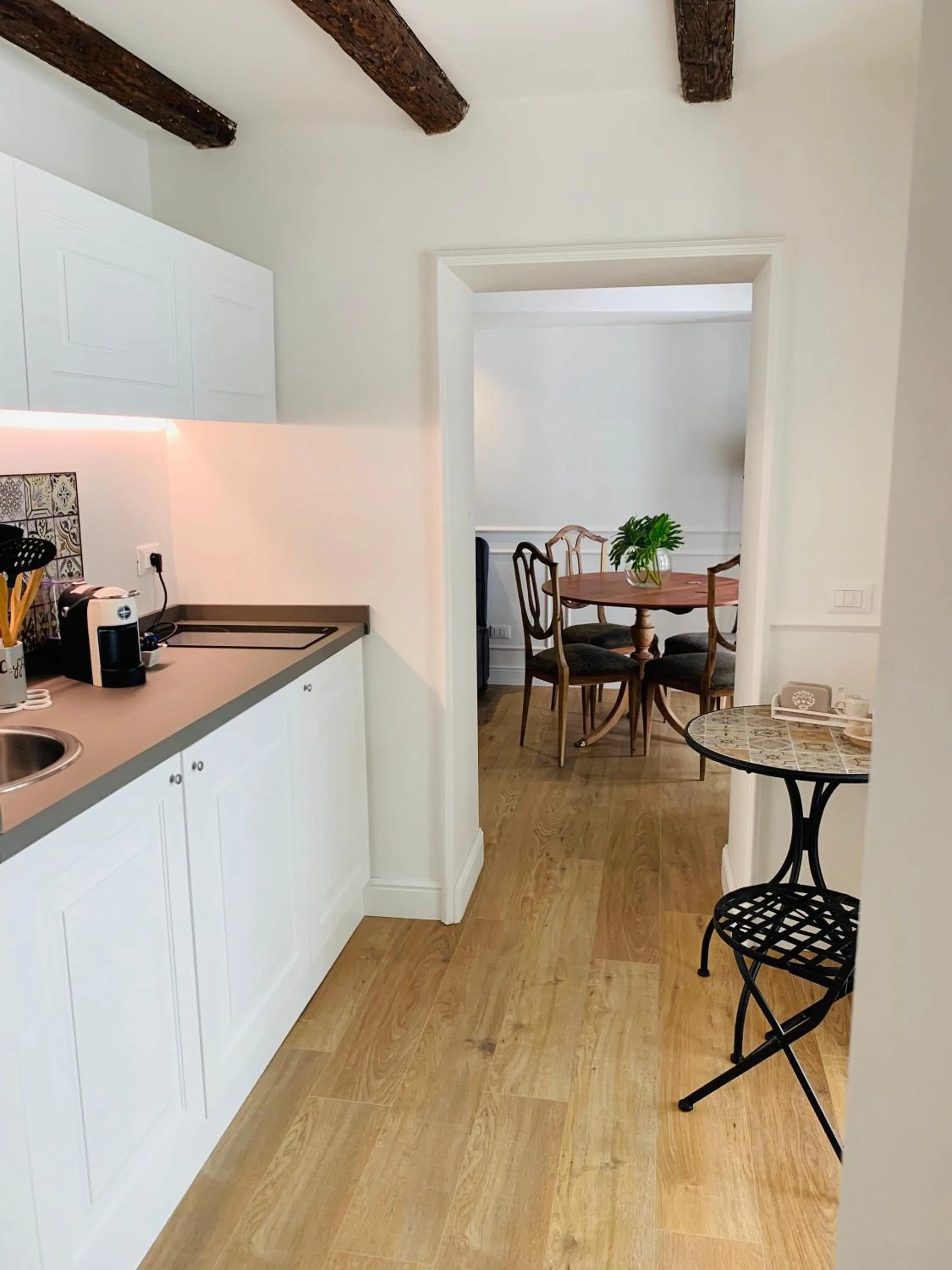 Kitchen or kitchenette in Palazzo del Poeta - Dimora Contemporanea