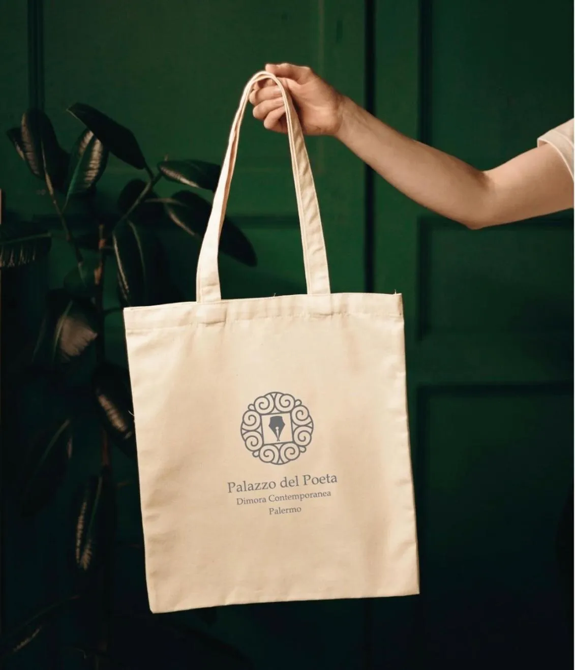 Property logo or sign in Palazzo del Poeta - Dimora Contemporanea