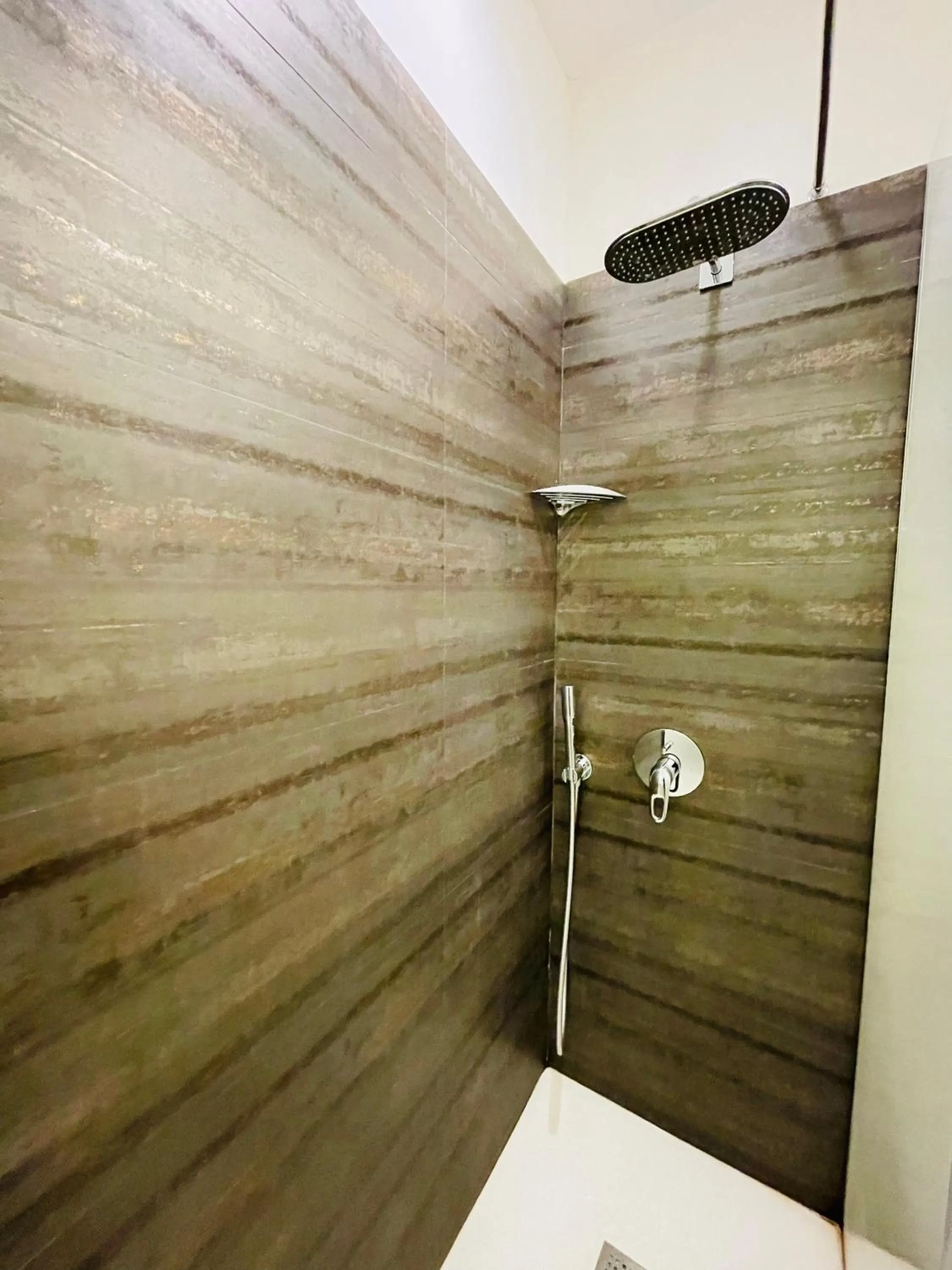 Bathroom in Palazzo del Poeta - Dimora Contemporanea