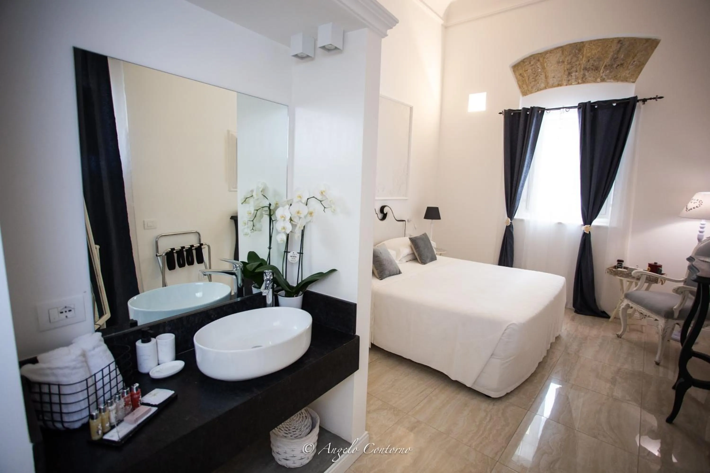 Bed in Palazzo del Poeta - Dimora Contemporanea