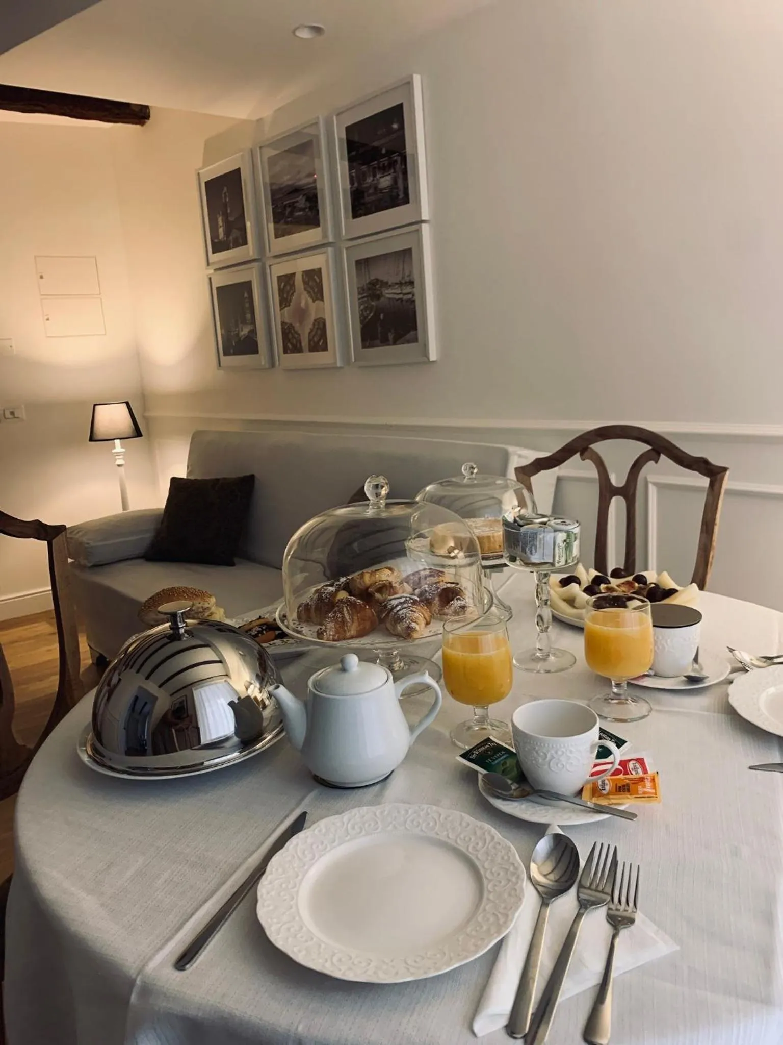 Dining area in Palazzo del Poeta - Dimora Contemporanea