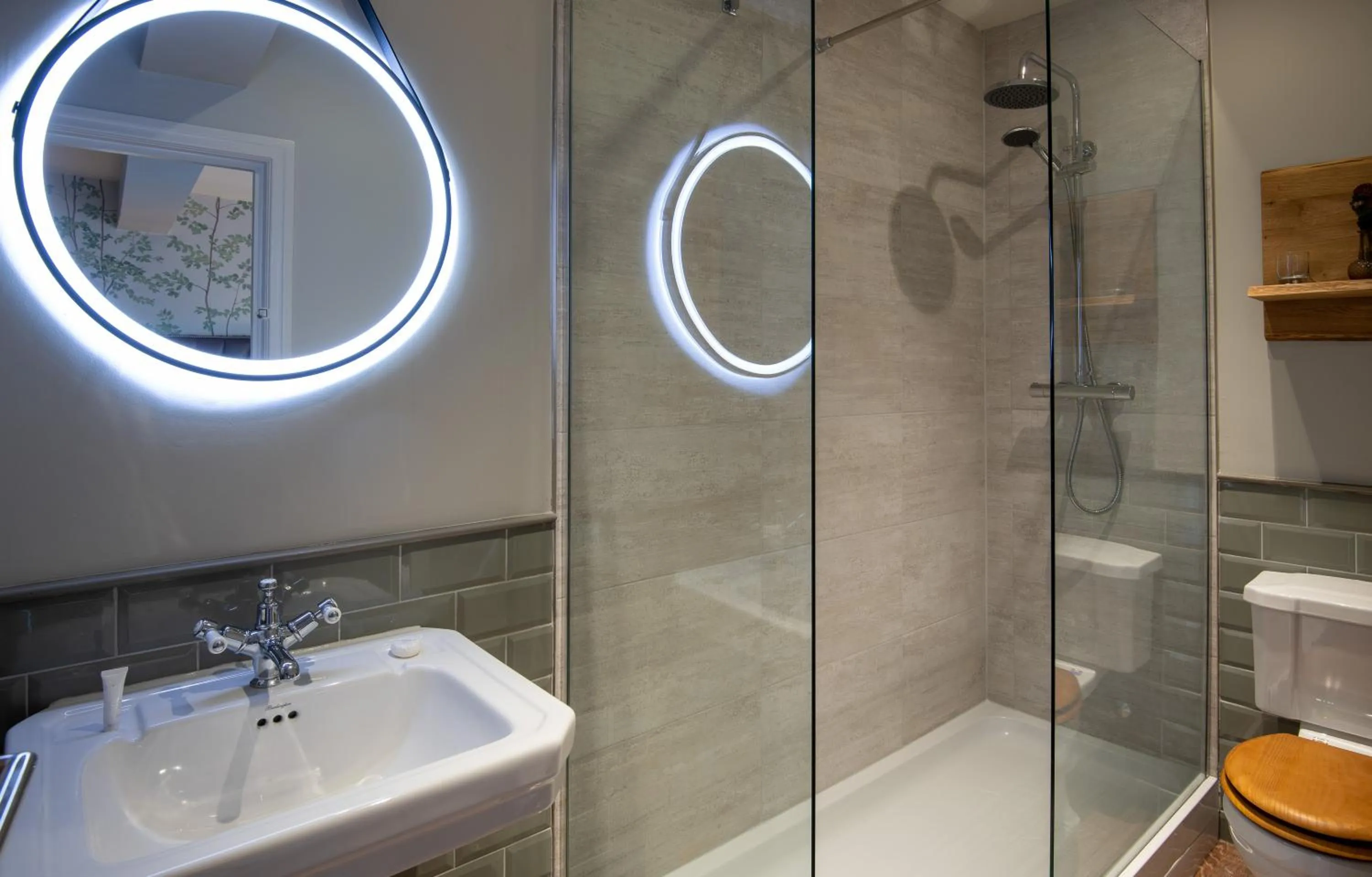 Bathroom in The Millstone, Mellor