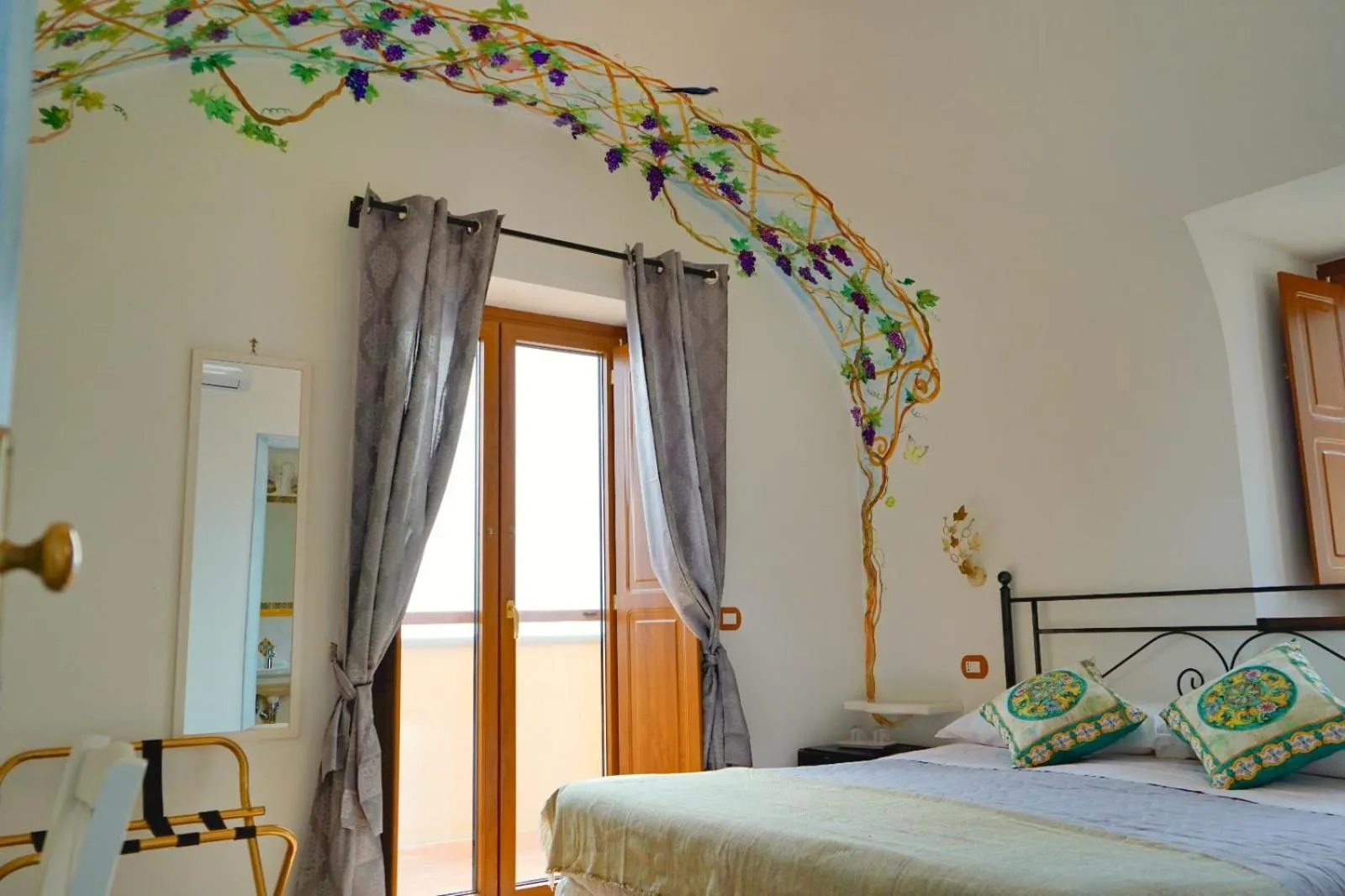 Bed in San Giacomo Relais