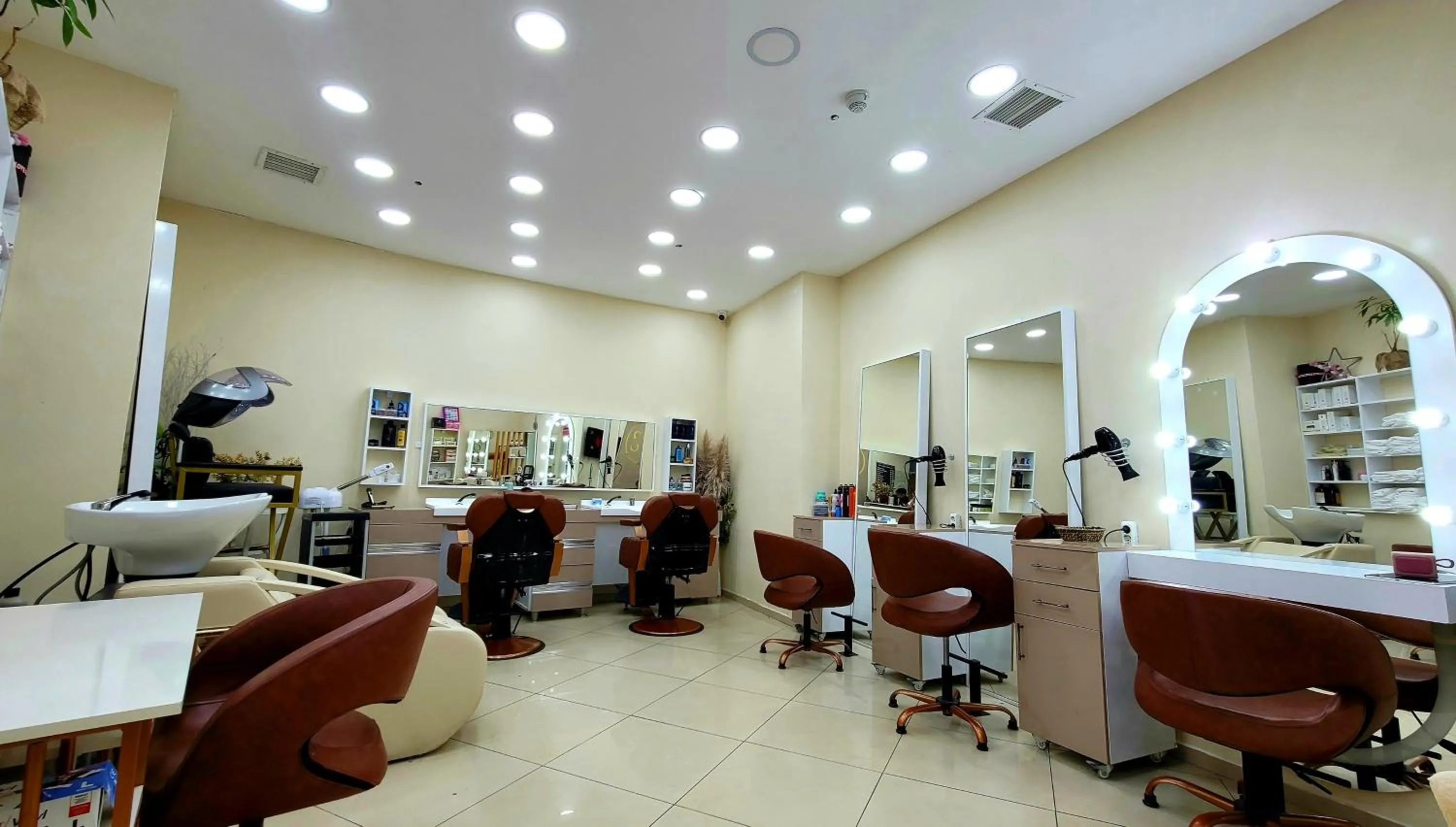 hair dryier in Wyndham Grand Izmir Ozdilek Thermal & Spa