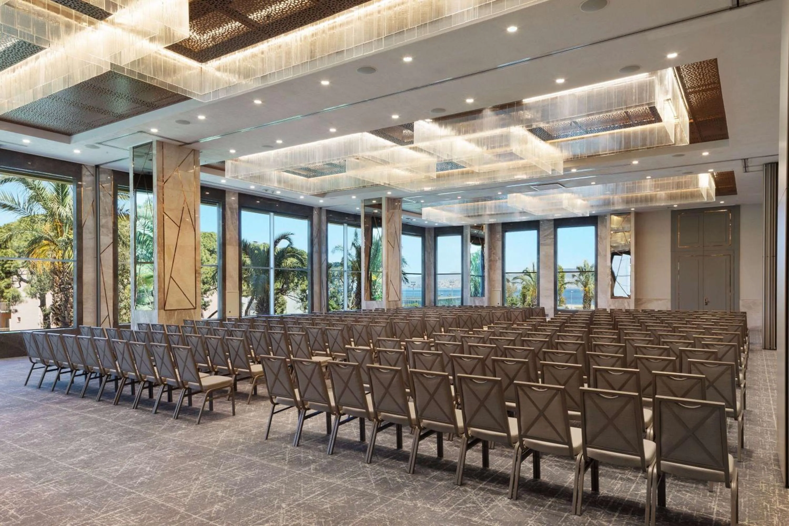 Meeting/conference room in Wyndham Grand Izmir Ozdilek Thermal & Spa