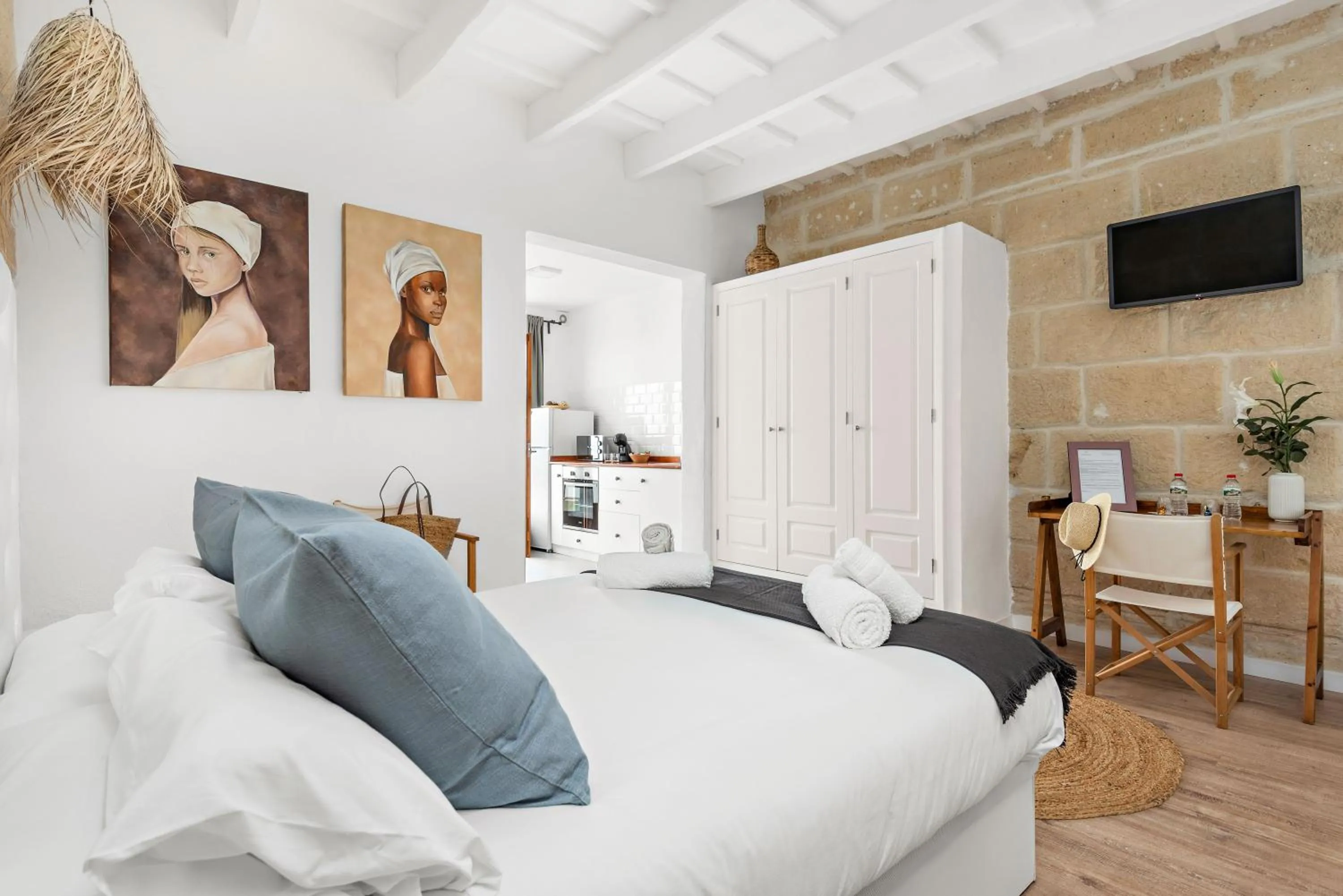 Photo of the whole room in Hotel Boutique Ses 5 Claus