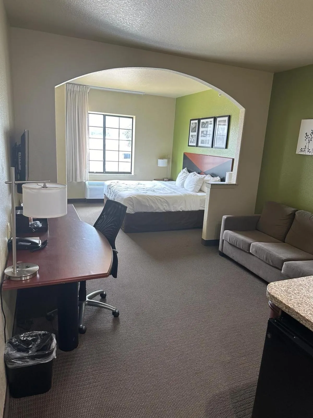 Bedroom, Bed in Sleep Inn & Suites at Six Flags