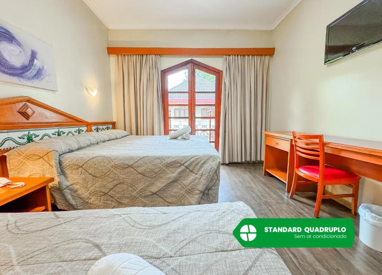 Bedroom, Bed in Hotel Nacional Inn Campos do Jordão