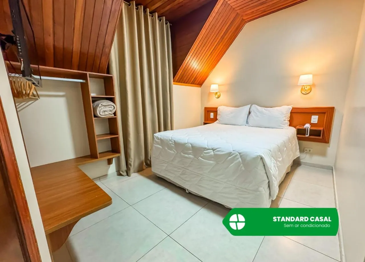 Bedroom, Bed in Hotel Nacional Inn Campos do Jordão