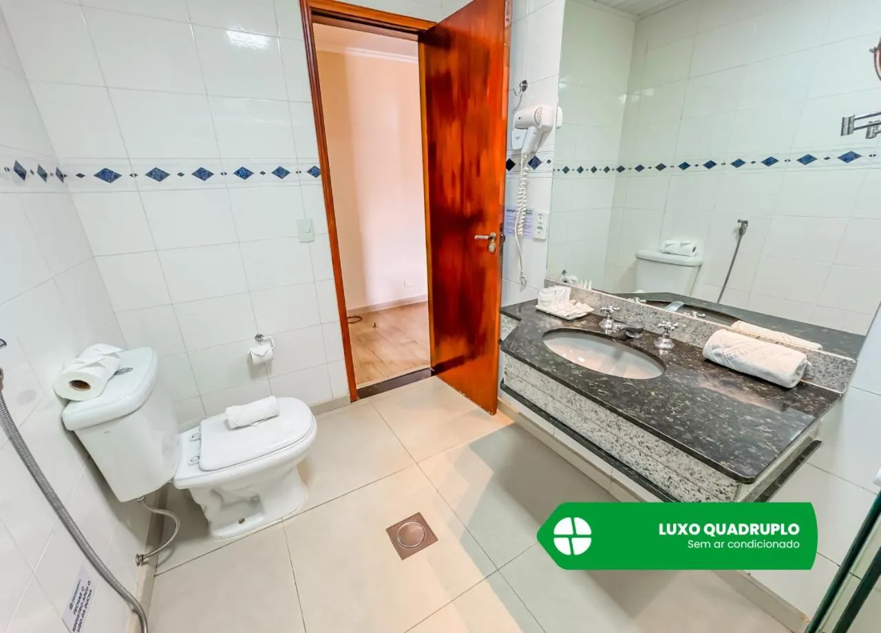 Bathroom in Hotel Nacional Inn Campos do Jordão