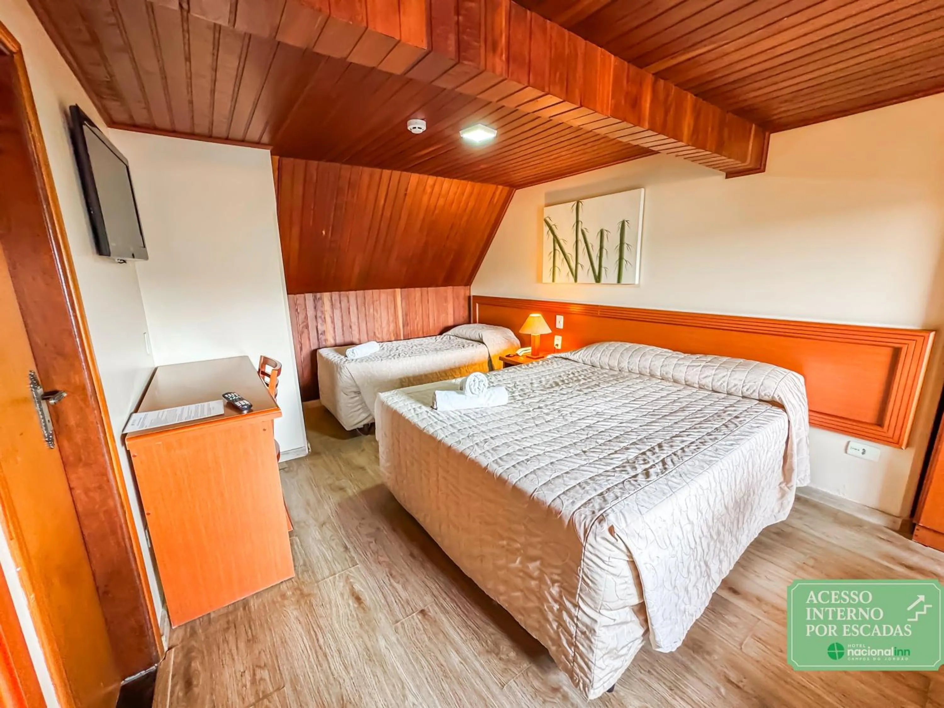 Bedroom, Bed in Hotel Nacional Inn Campos do Jordão