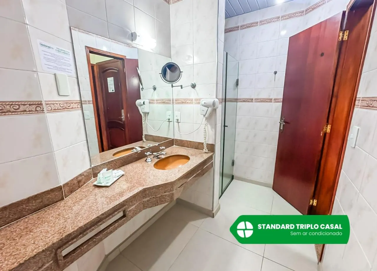Bathroom in Hotel Nacional Inn Campos do Jordão