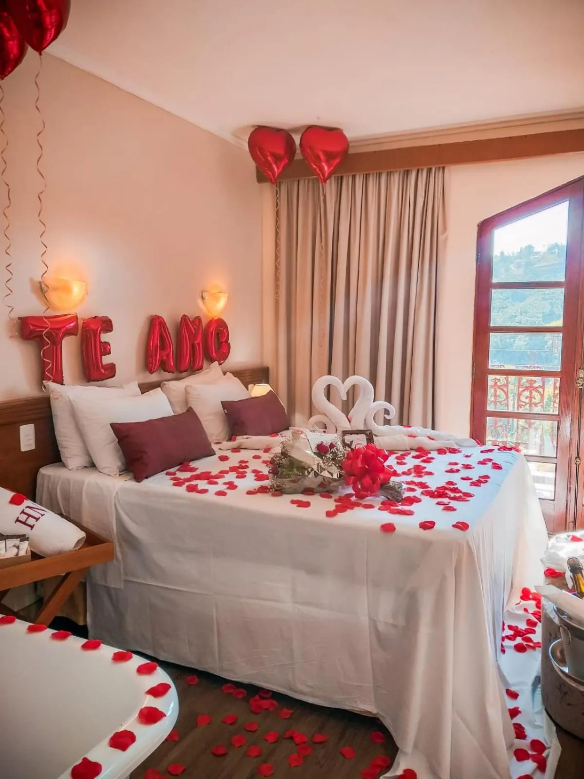 Bedroom, Bed in Hotel Nacional Inn Campos do Jordão