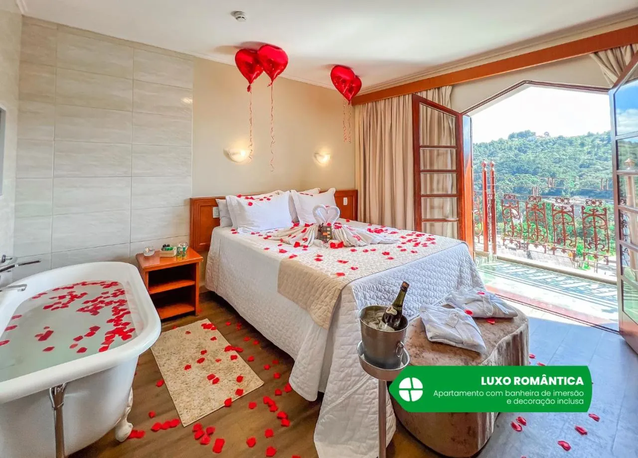 Bedroom, Bed in Hotel Nacional Inn Campos do Jordão