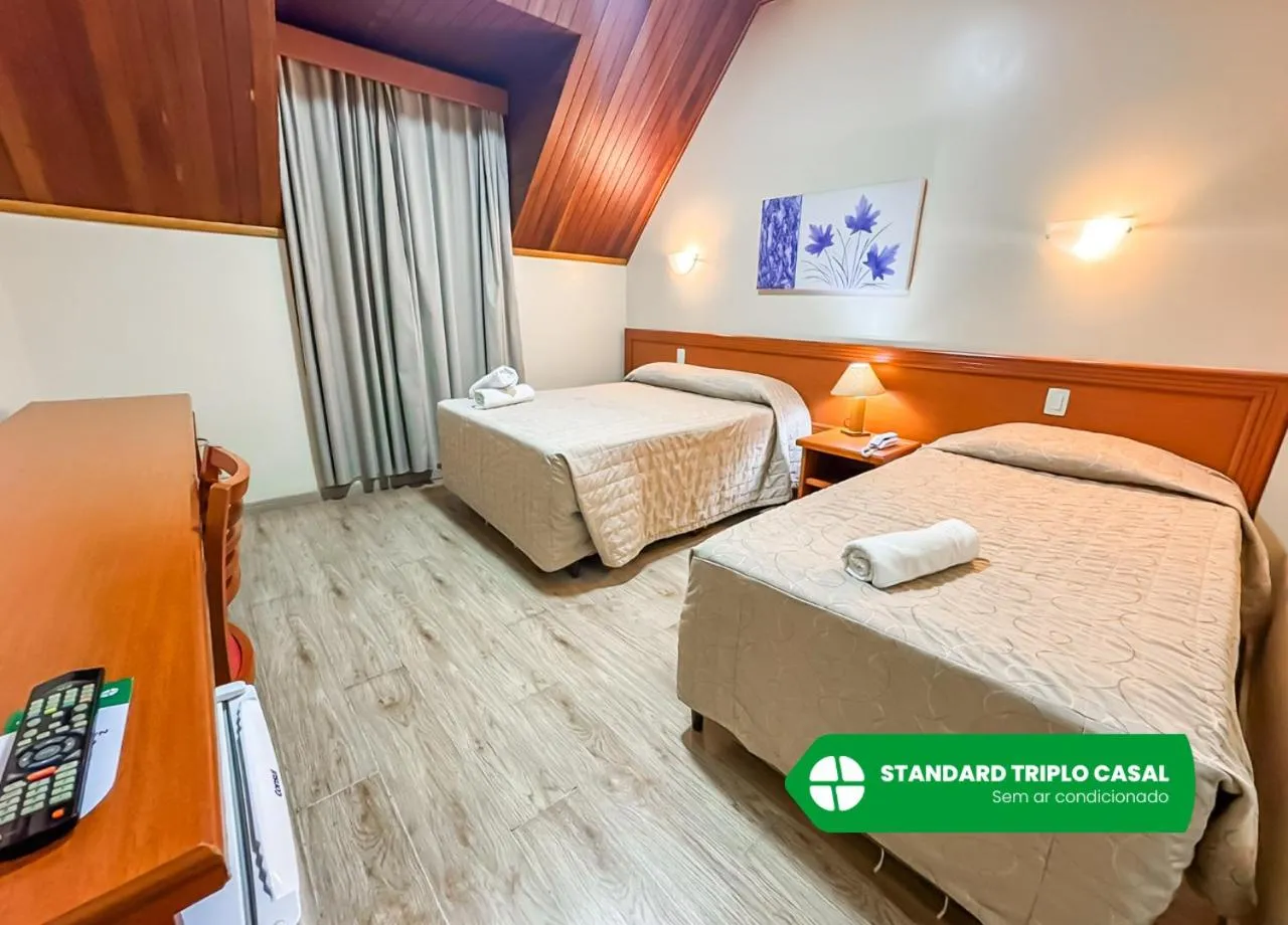 Bedroom, Bed in Hotel Nacional Inn Campos do Jordão