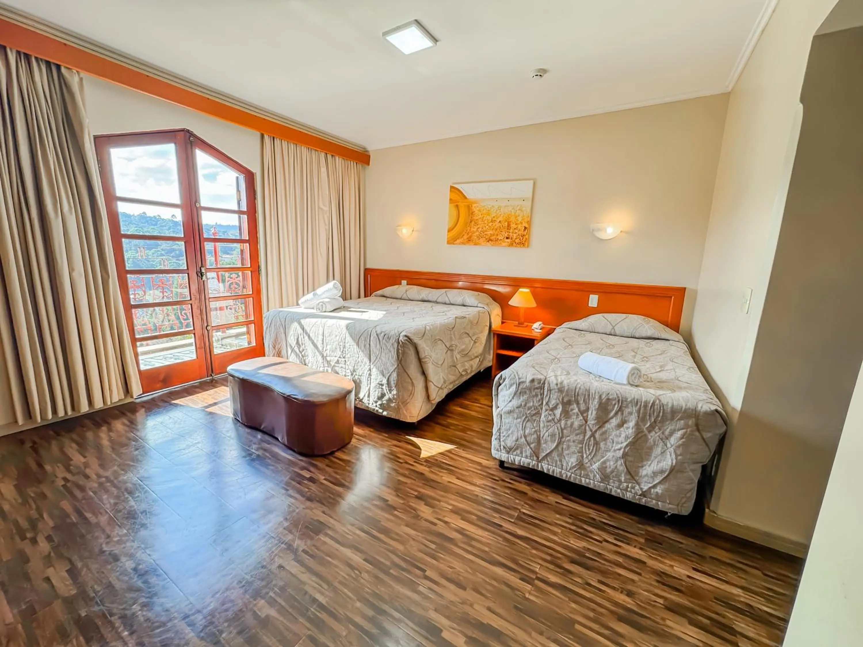 Bedroom, Bed in Hotel Nacional Inn Campos do Jordão