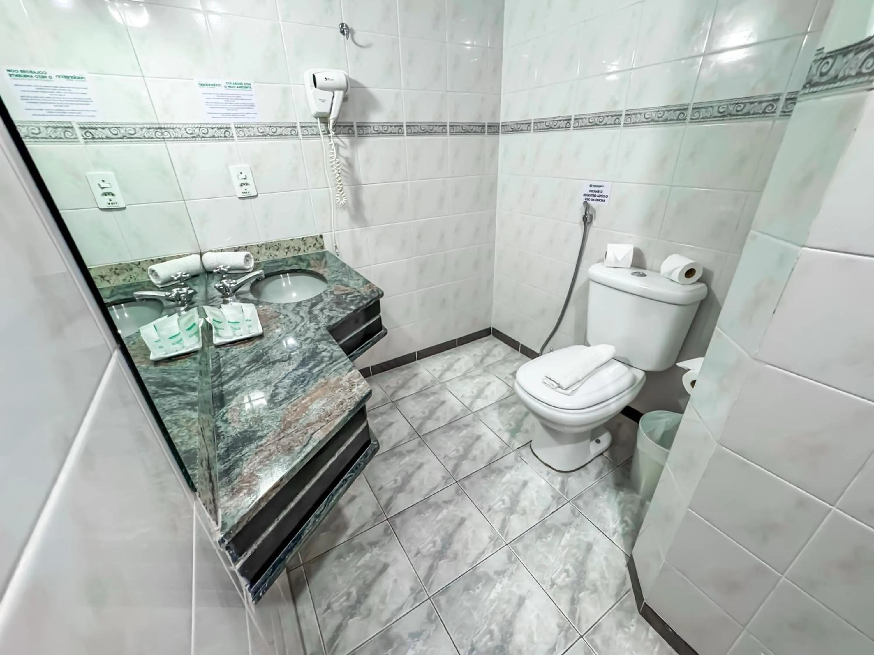 Bathroom in Hotel Nacional Inn Campos do Jordão