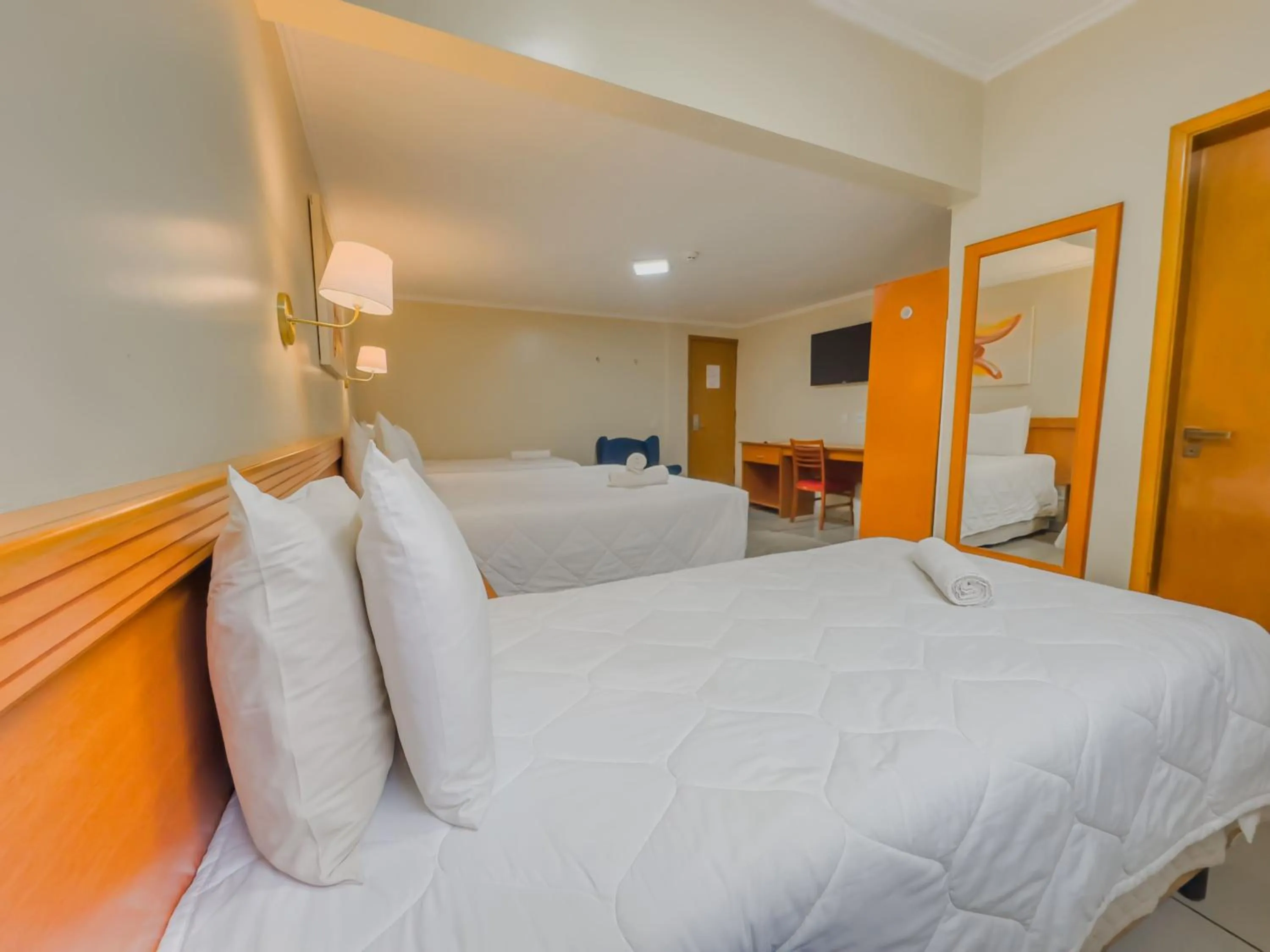 Bedroom, Bed in Hotel Nacional Inn Campos do Jordão