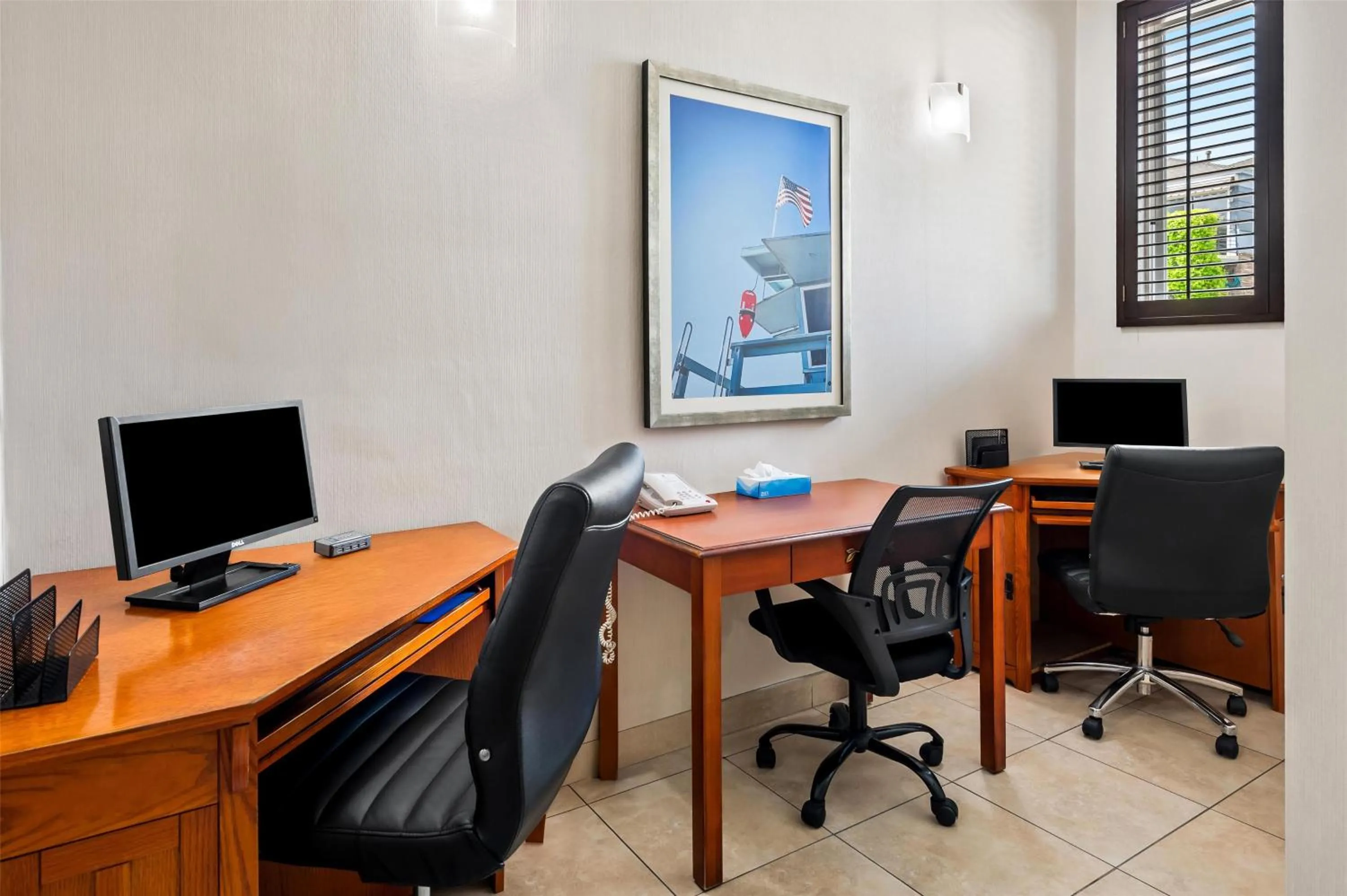 Business facilities in SureStay Hotel by Best Western Santa Monica
