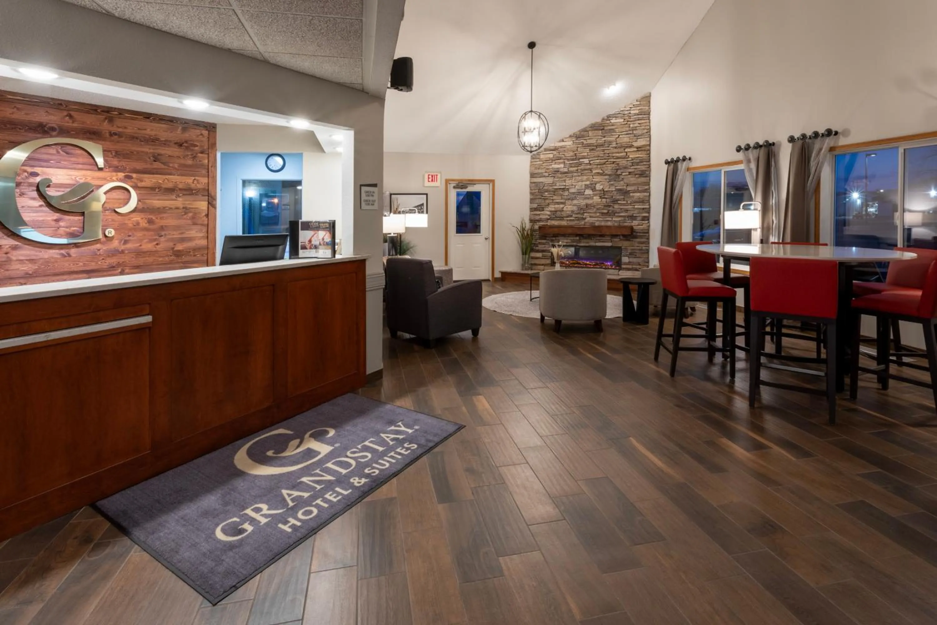 Lobby or reception in GrandStay Hotel & Suites