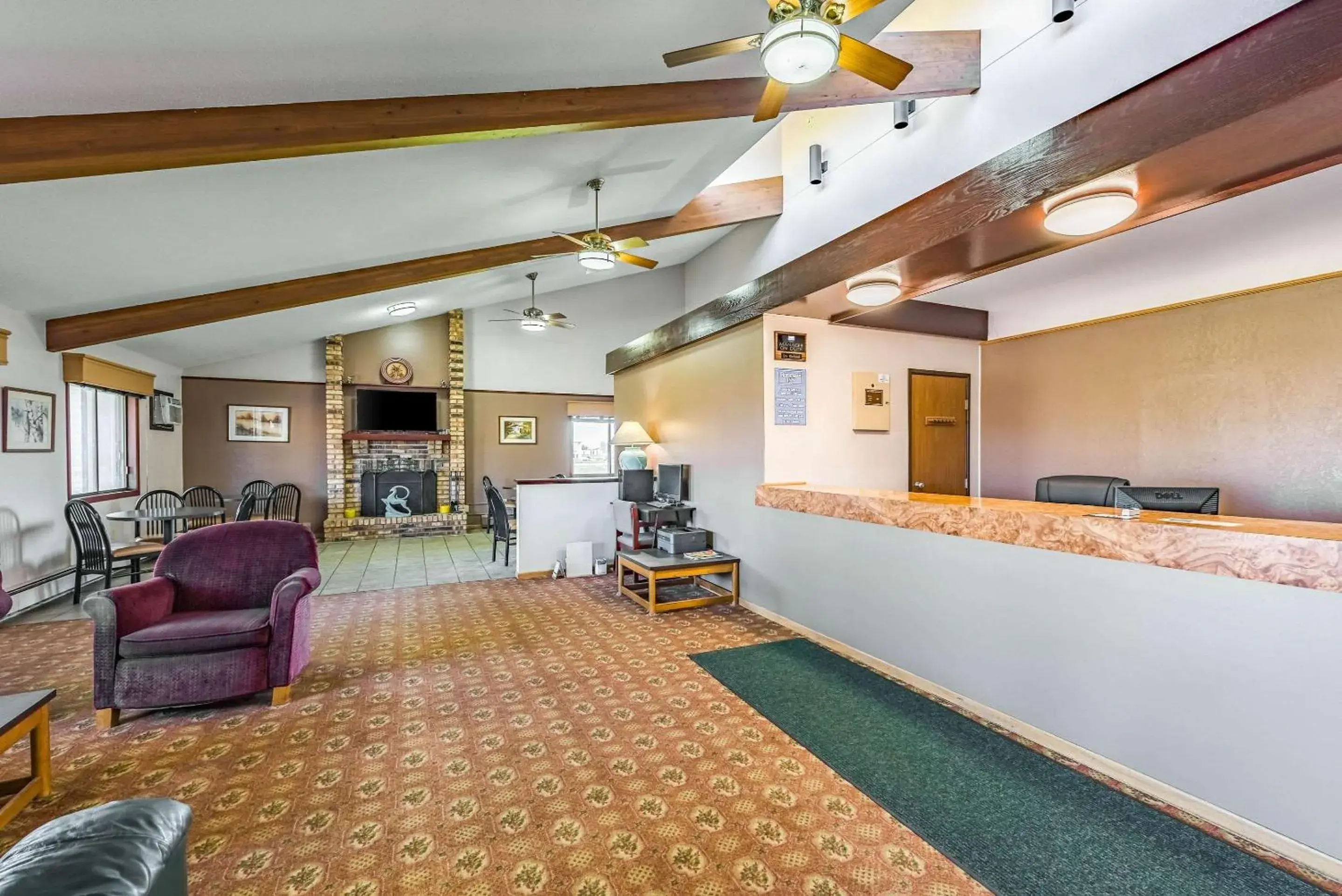 Lobby or reception in Rodeway Inn Saint Joseph Lobby or reception in Rodeway Inn Saint Joseph