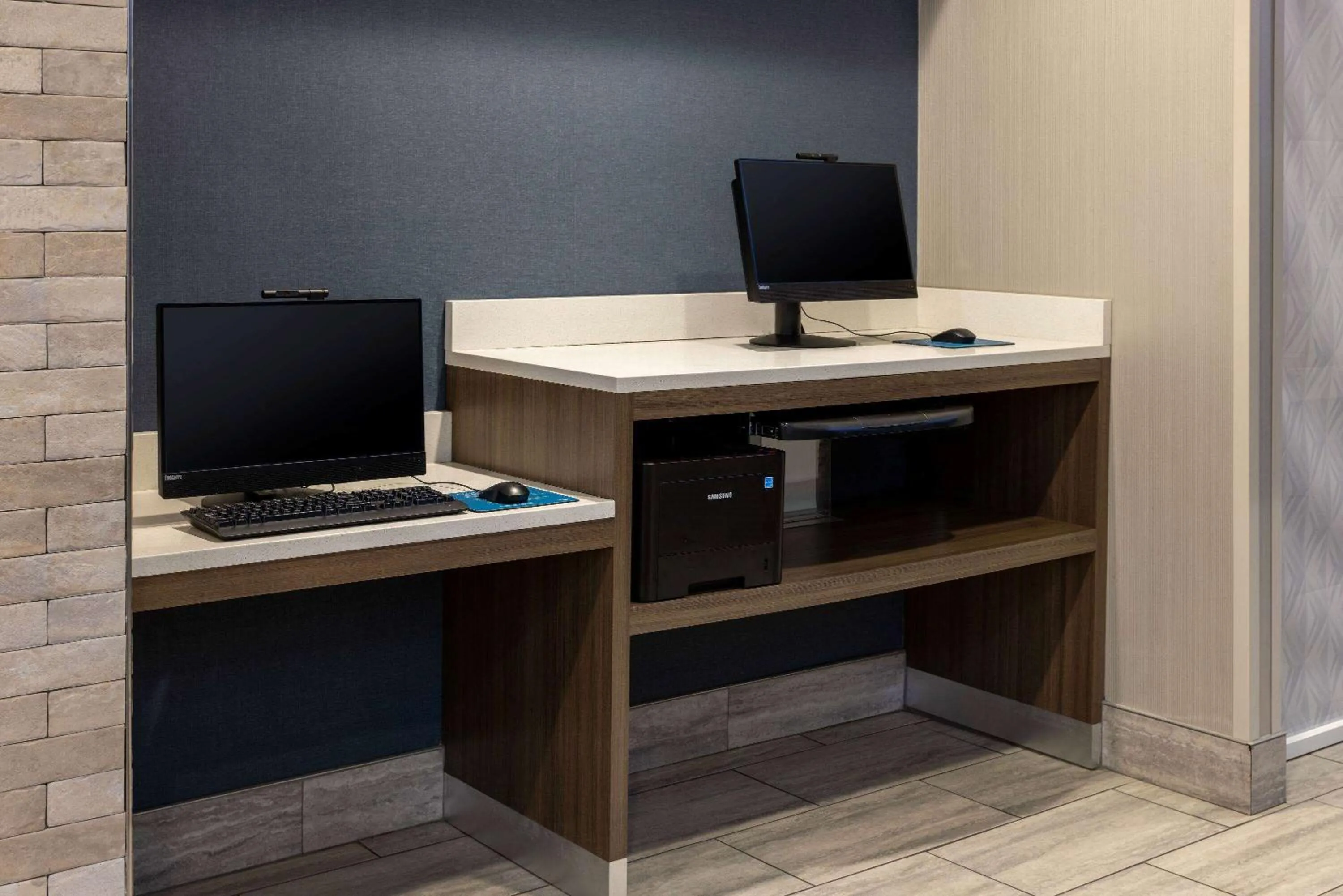 Business facilities in Baymont by Wyndham White Plains - Elmsford