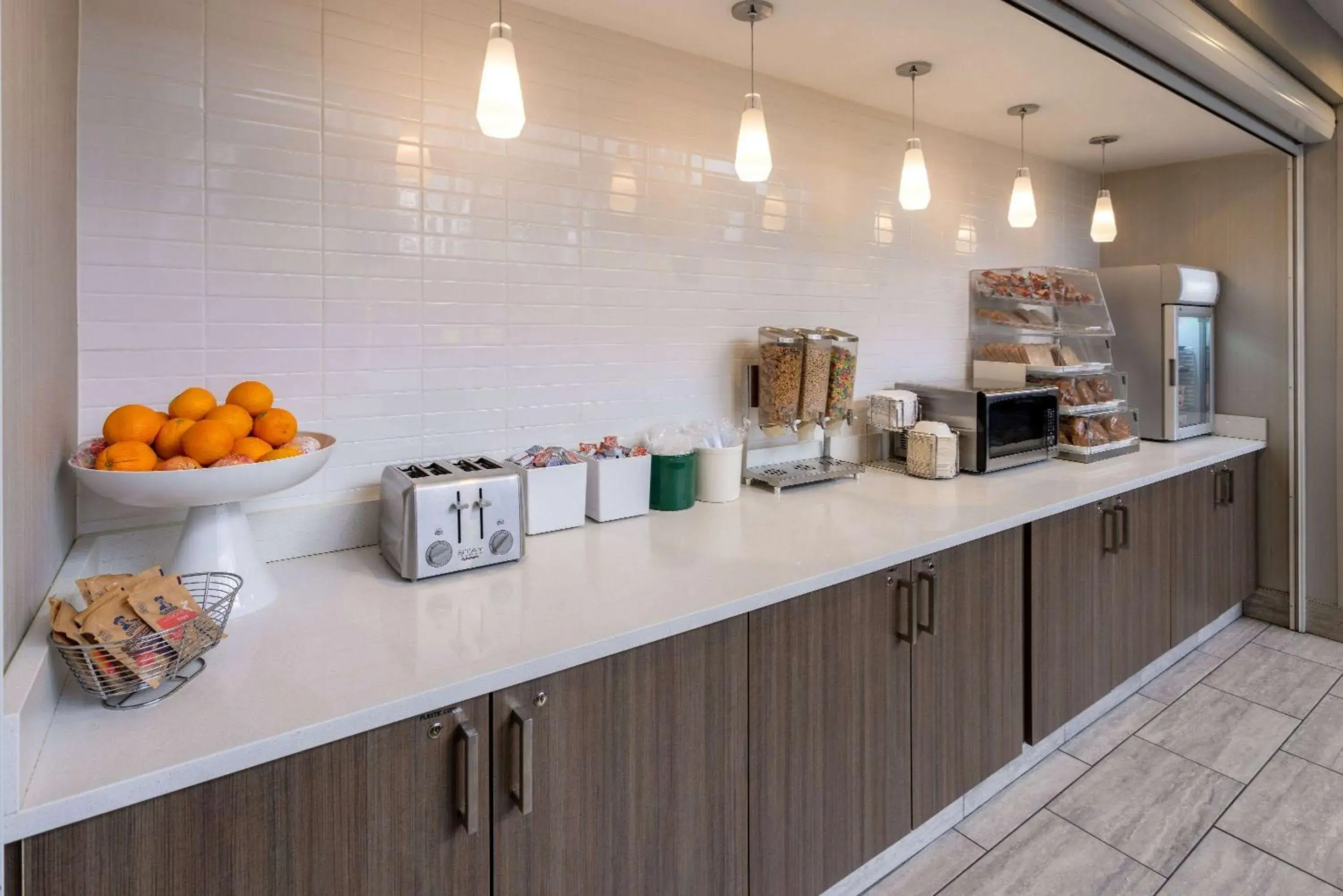 Breakfast in Baymont by Wyndham White Plains - Elmsford Breakfast in Baymont by Wyndham White Plains - Elmsford