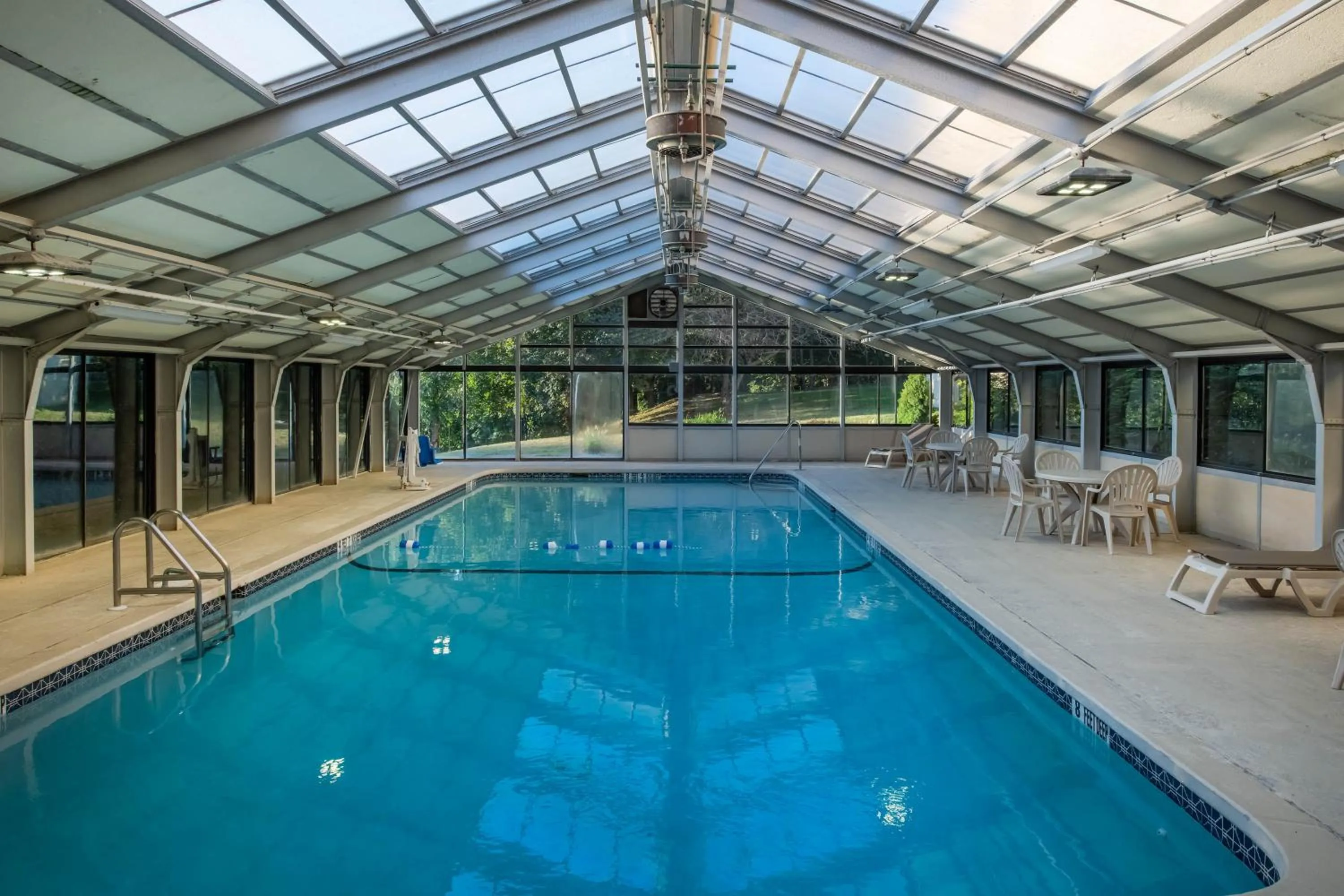 Pool view in Baymont by Wyndham White Plains - Elmsford