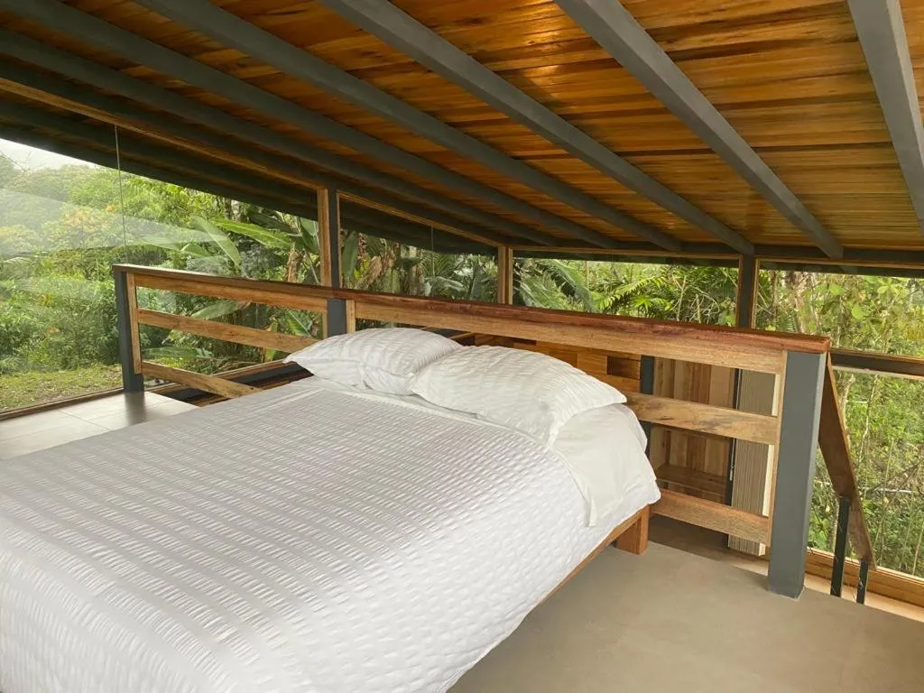 Queen Suite with Spa Bath in Terrabambu Lodge